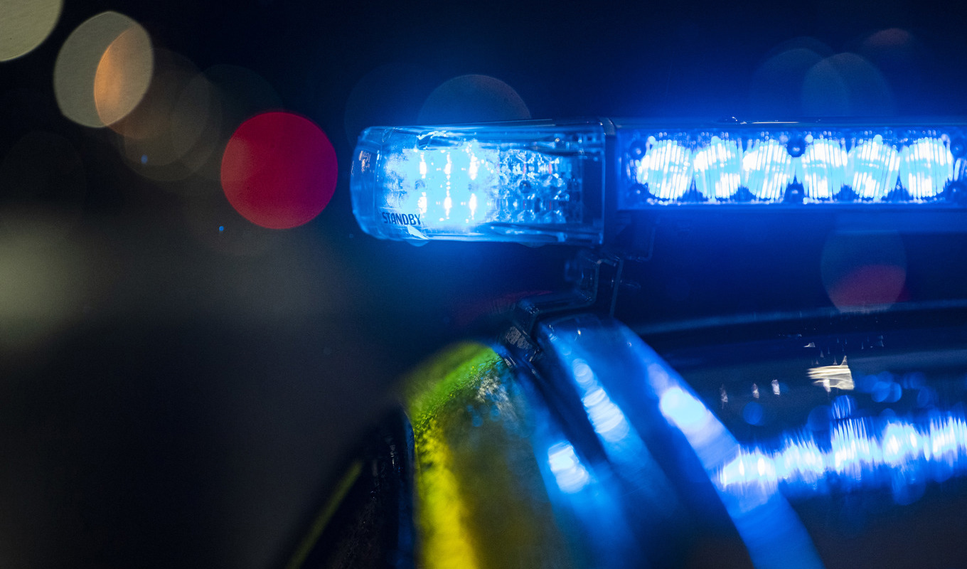 Flera skott har avlossats mot en lägenhetsdörr i Solna. Arkivbild. Foto: Johan Nilsson/TT