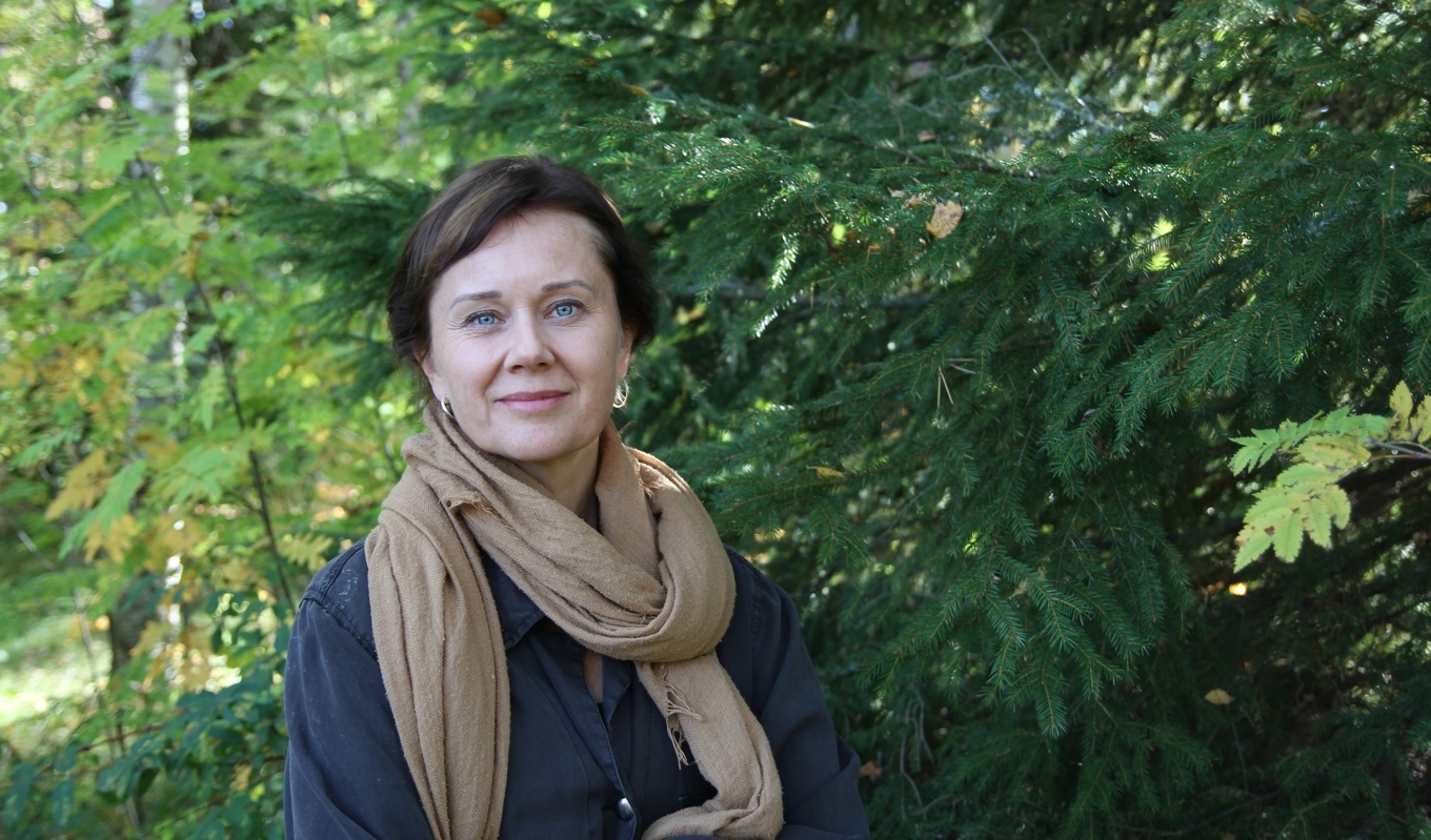 Susanne Dahl menar att människor skulle må bättre av att tala mer om livet och ta reda på var de står i fråga om till exempel tillit. Foto: Helena Andersson Holmqvist