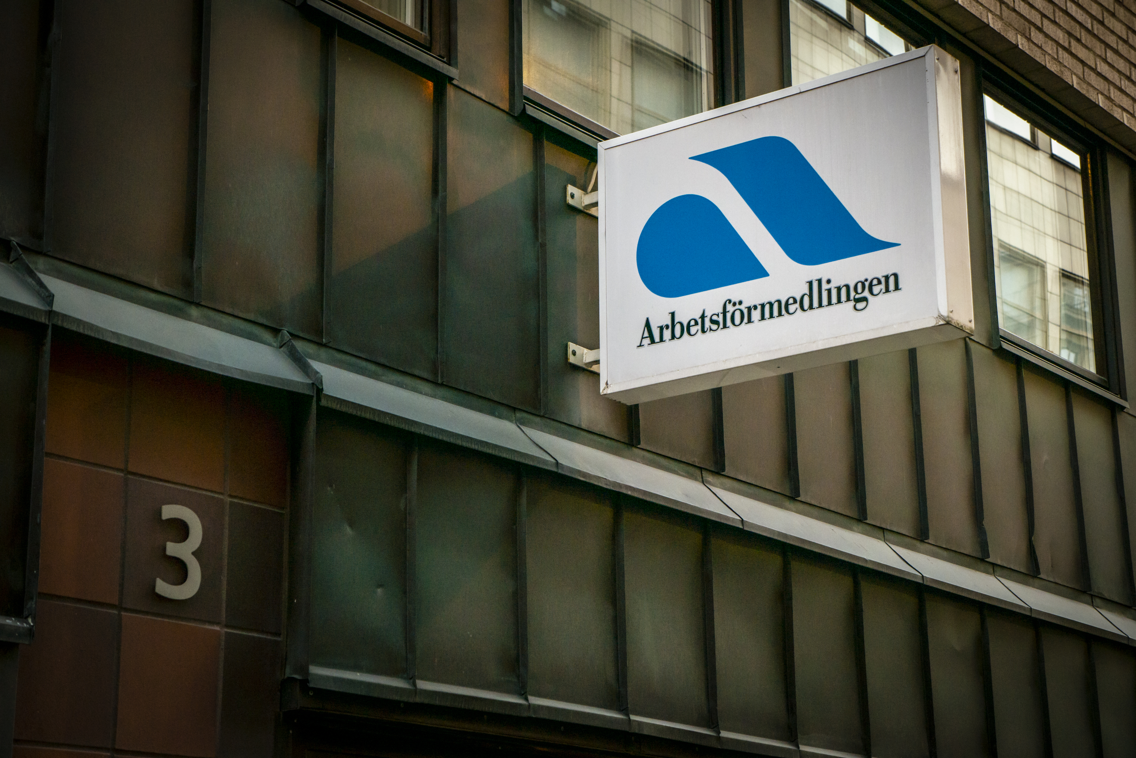 Omkring 126 000 människor i Sverige är långtidsarbetslösa. Foto: Bilbo Lantto