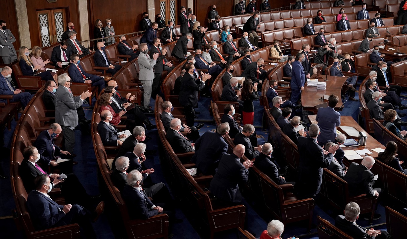 USA:s senat. Det ska framöver krävas två tredjedelars majoritet i senaten för att en amerikansk president ska kunna ta USA ur Nato. Foto: Greg Nash-Pool/Getty Images