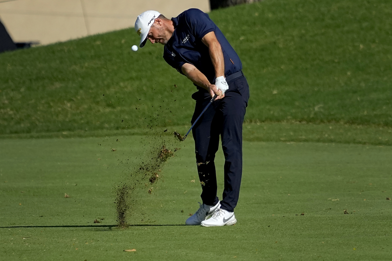 Alexander Norén ligger på delad 22:a plats efter tredje rundan i PGA-tourtävlingen på Hawaii, sex slag totalt efter ledaren Keegan Bradley. Arkivbild. Foto: Matt York/AP/TT