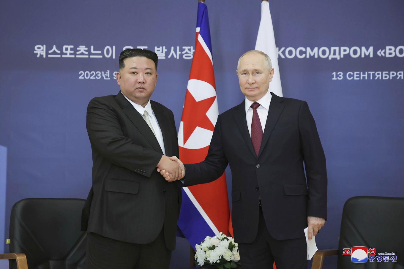 Nordkoreas ledare Kim Jong-Un vid besöket hos president Vladimir Putin i ryska Fjärran östern i september. Foto: KCNA/AP/TT