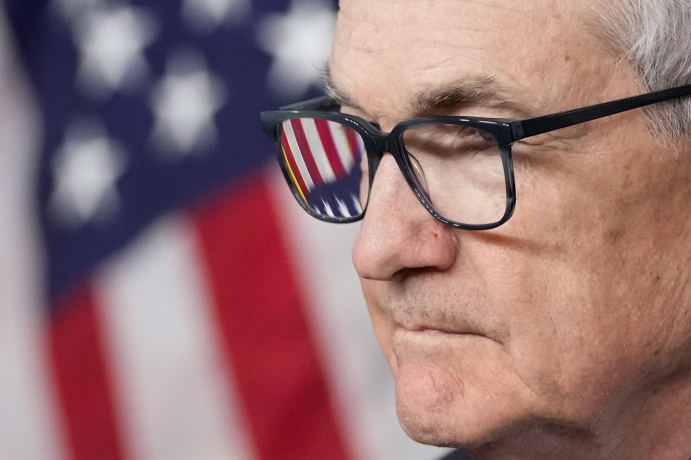 USA:s centralbankschef Jerome Powell spanar in inflationsutvecklingen. Arkivbild. Foto: Alex Brandon/AP/TT