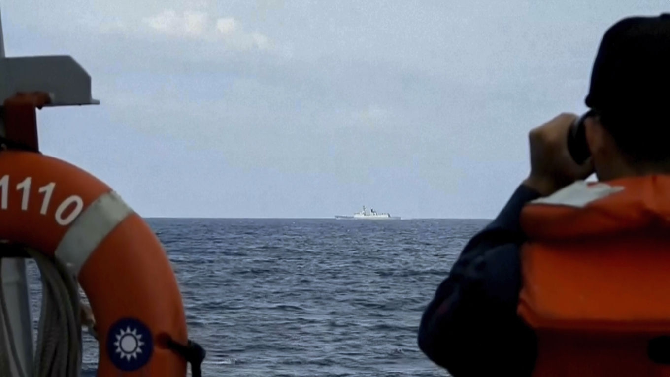Det senaste dygnet har flera kinesiska stridsfartyg och stridsplan siktats runt Taiwan. Arkivbild. Foto: Taiwan Military News Agency via AP/TT
