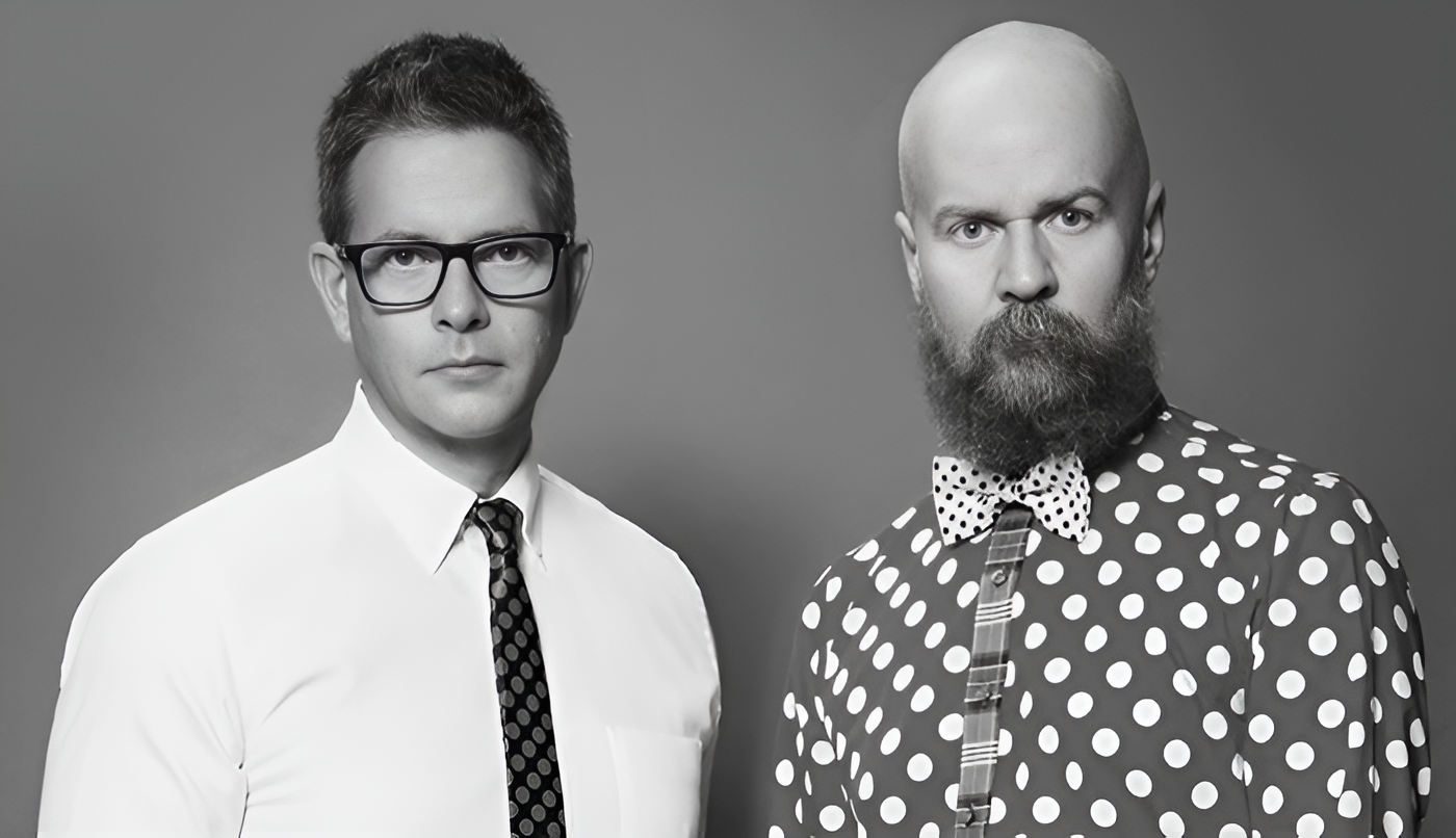 Alexander Bard (t h) och Jan Söderqvist utkom med sin första bok Nätokraterna år 2000.
Framför allt Bard syns ofta i offentligheten, förr som musiker, numera som debattör. Foto: Bookmark