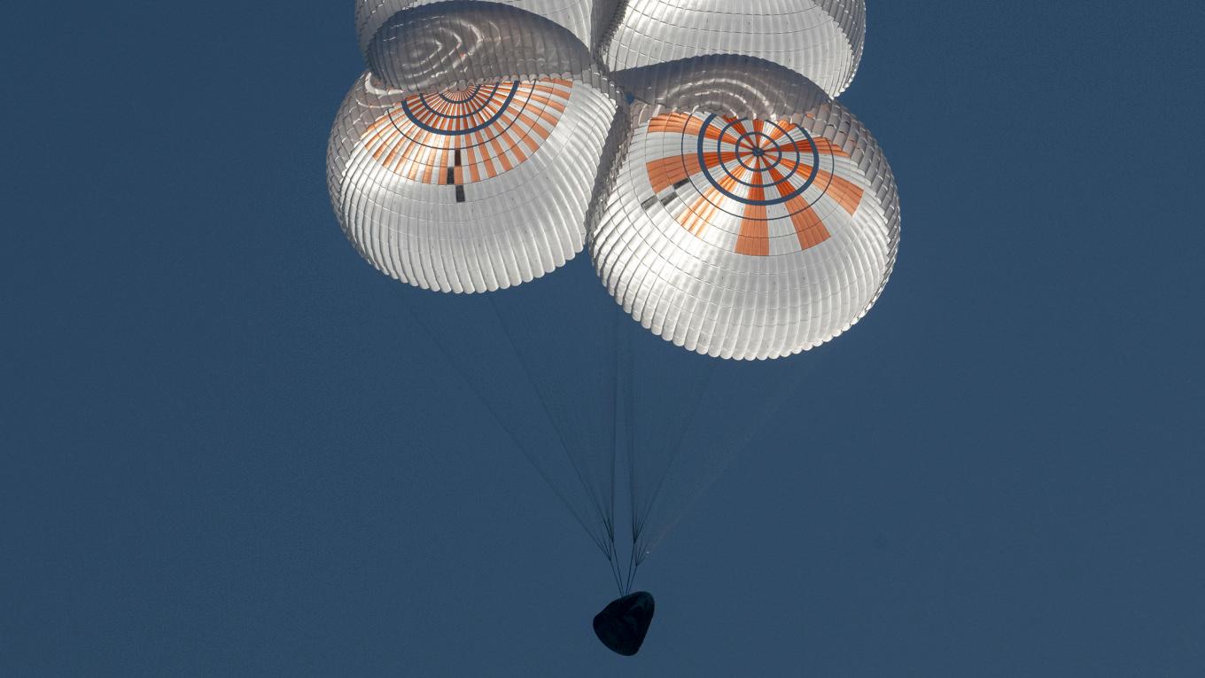 En Dragonkapsel i samband med landning. Arkivbild. Foto: Bill Ingalls/AP/TT