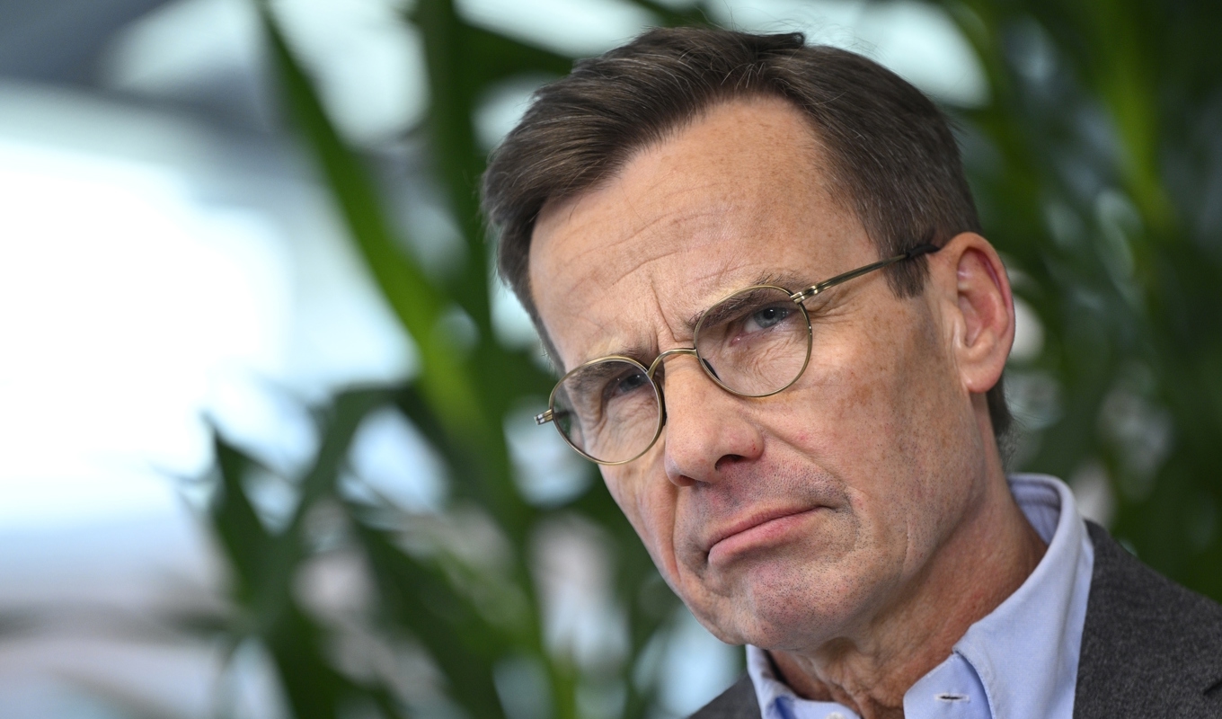 Statsminister Ulf Kristersson (M) och regeringen vill tillföra vården ytterligare resurser. Arkivbild. Foto: Anders Wiklund/TT