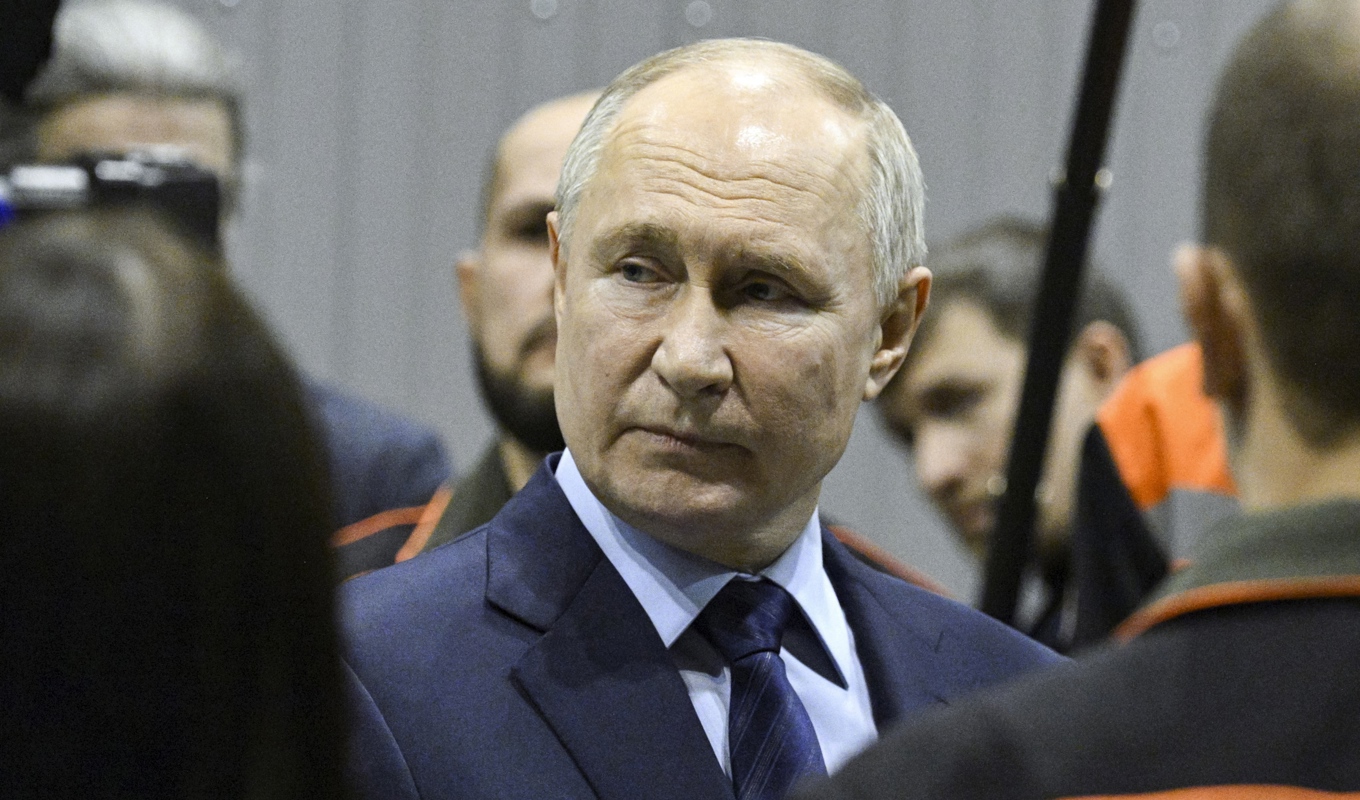 Vladimir Putin säger att Ryssland föredrar Biden framför Trump och kallar USA:s nuvarande president för mer erfaren och förutsägbar. Foto: Ramil Sitdikov/AP