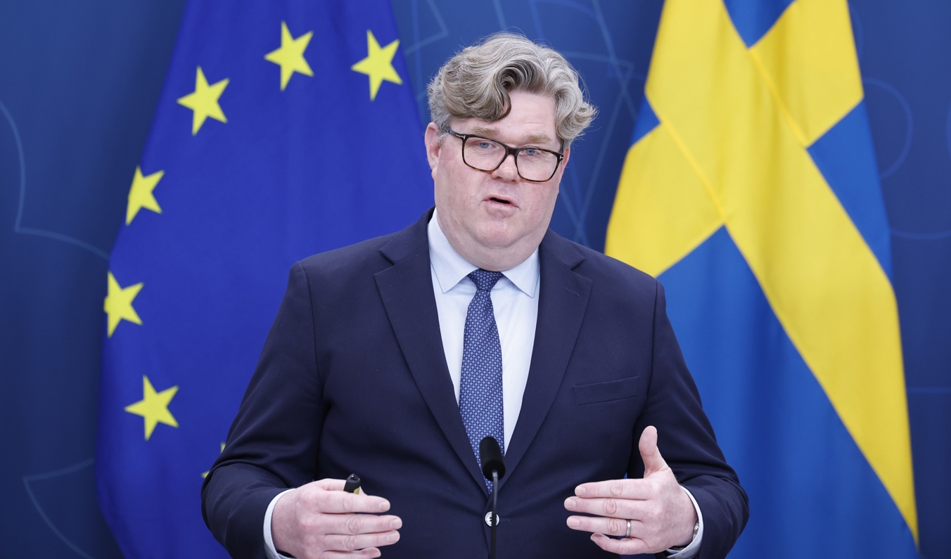 Justitieminister Gunnar Strömmer (M) vill tidigarelägga förslaget som ska ge polisen möjlighet till hemlig rumsavlyssning. Arkivbild. Foto: Christine Olsson/TT