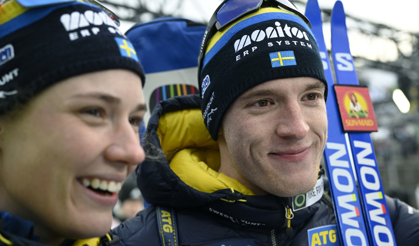 Hanna Öberg och Sebastian Samuelsson hoppas kunna försvara VM-gulden i masstart. Arkivbild. Foto: Anders Wiklund/TT