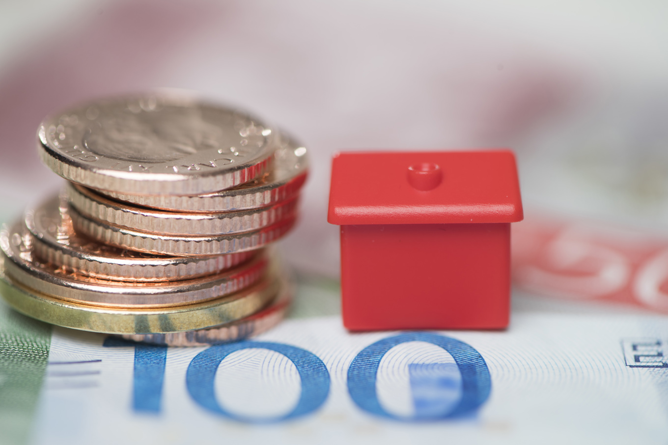 I september måste banker snabba på hanteringen av amorteringslunderlag, sedan reglerna skärpts av Finansinspektionen (FI) Foto: Fredrik Sandberg/TT