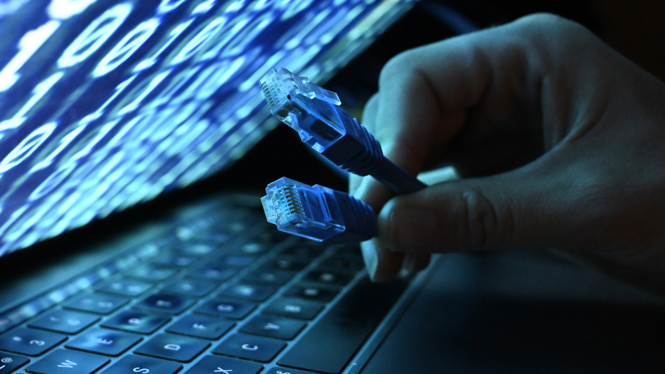 Omvärldsläget och den senaste tidens it-incidenter aktualiserar vikten av ökad medvetenhet om cybersäkerhet. Arkivbild. Foto: Fredrik Sandberg/TT