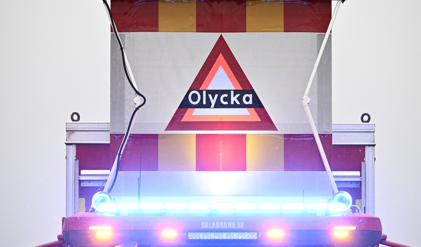 Fyra personer är skadade efter en frontalkrock. Arkivbild. Foto: Johan Nilsson/TT