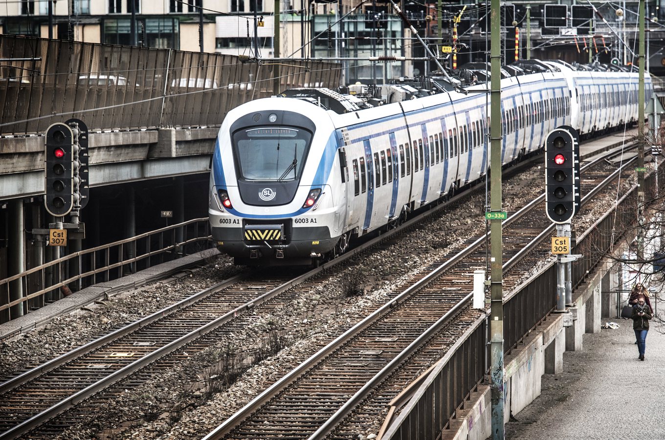 Trafiken rullar igen efter tidigare stopp i tåg- och pendeltågstrafiken i Stockholm. Arkivbild Arkivbild Foto: Tomas Oneborg/SvD/TT