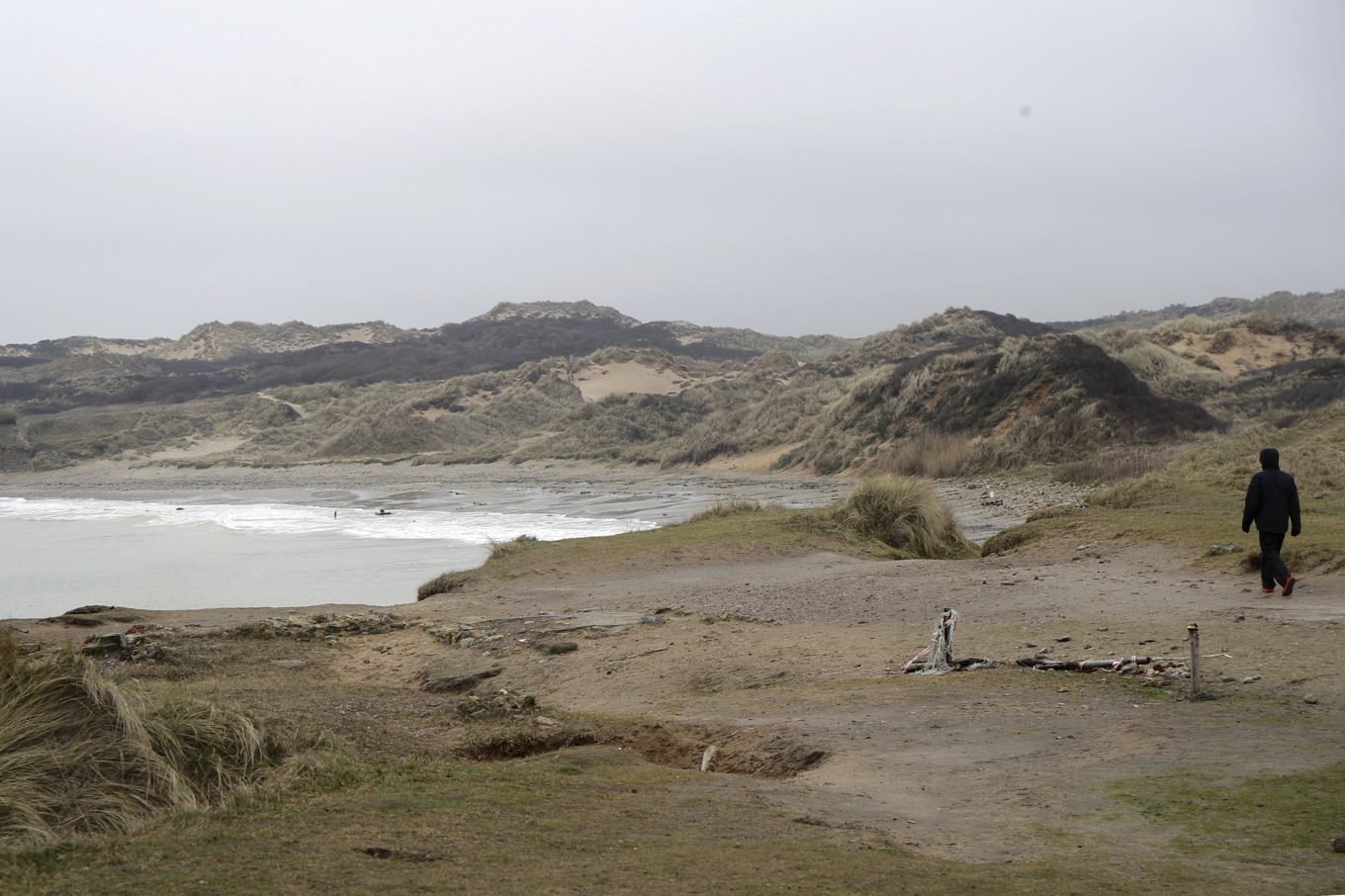 Audrecelles i norra Frankrike, en plats många migranter som vill ta sig sjövägen till Storbritannien avreser från. Arkivbild. Foto: Michel Spingler/AP/TT