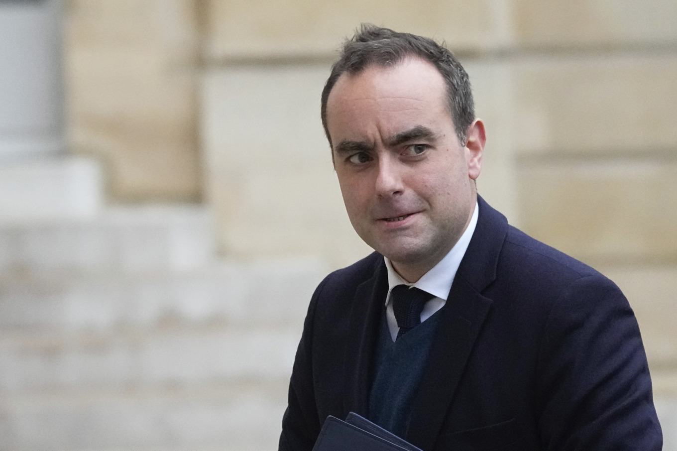 Frankrikes försvarsminister Sébastien Lecornu. Arkivbild. Foto: Michel Euler/AP/TT
