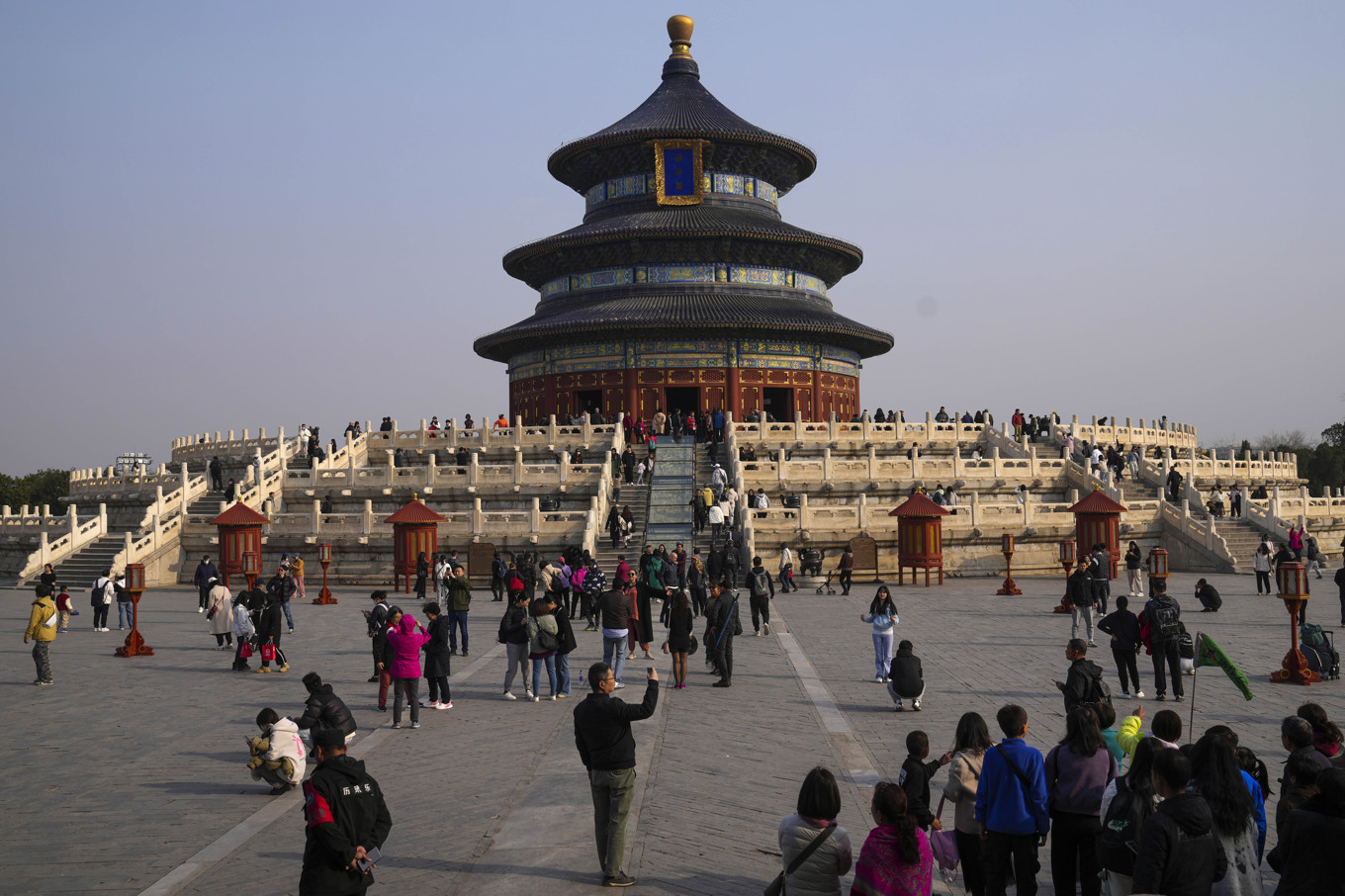 Analytiker på Fitch ser en ökad risk för att Kina ska få statsfinansiella problem. Arkivbild Foto: Tatan Syuflana AP/TT