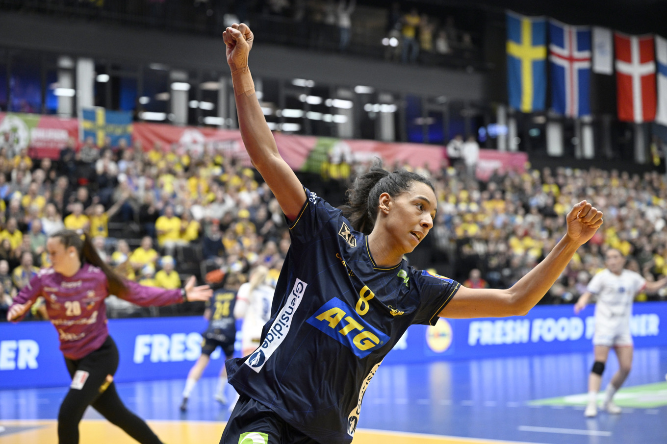 Jamina Roberts och hennes Sverige får möta Ungern i Debrecen på nytt i EM i vinter. Arkivbild. Foto: Johan Nilsson/TT