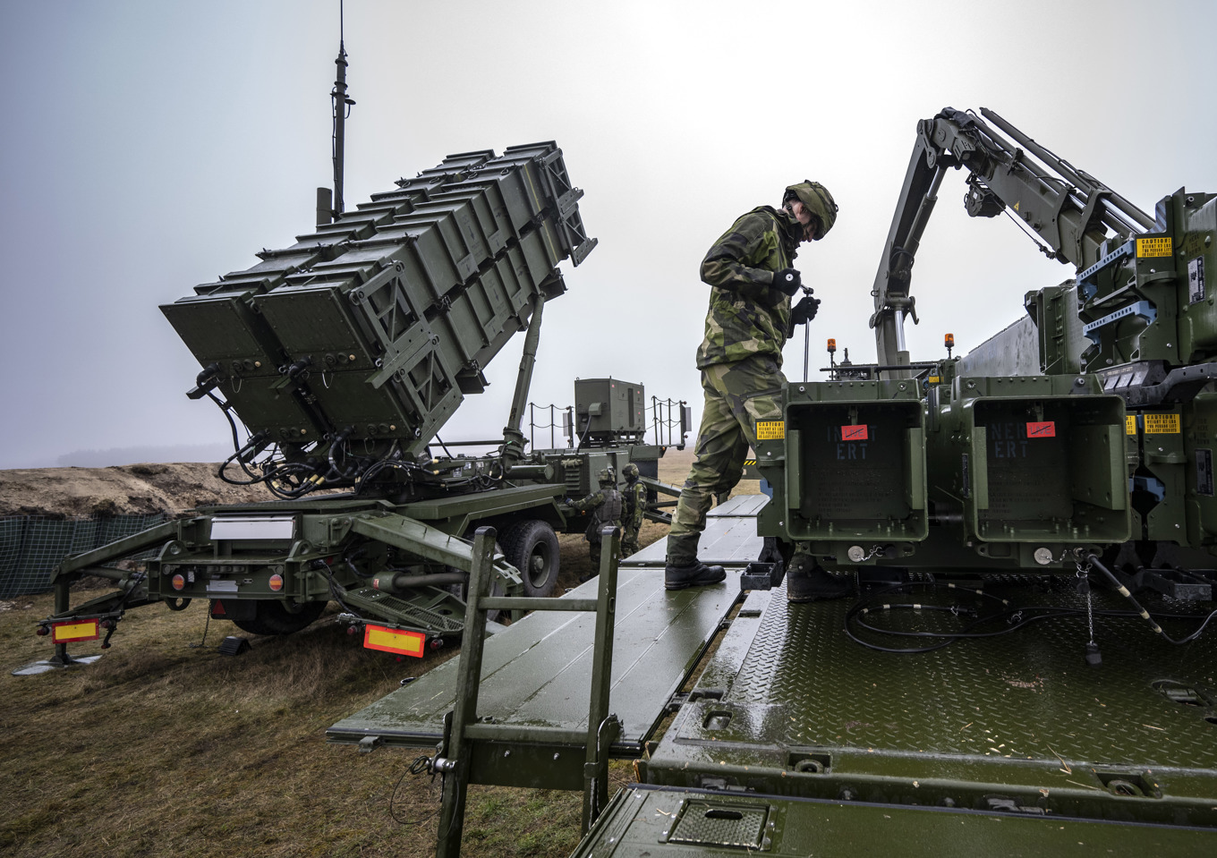 Svenska Patriot-system – döpt till Robot 103 i svensk beteckning – på Rinkaby skjutfält utanför Kristianstad under en övning i fjol. Arkivbild. Foto: Johan Nilsson/TT