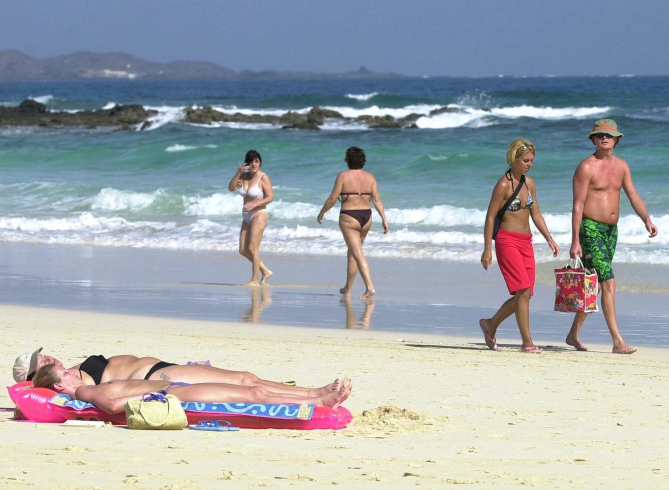 Kanarieöarna lockar många turister – men nu har lokalbefolkningen fått nog av den ohållbara industrin. Arkivbild. Foto: Juan Medina/AP/TT