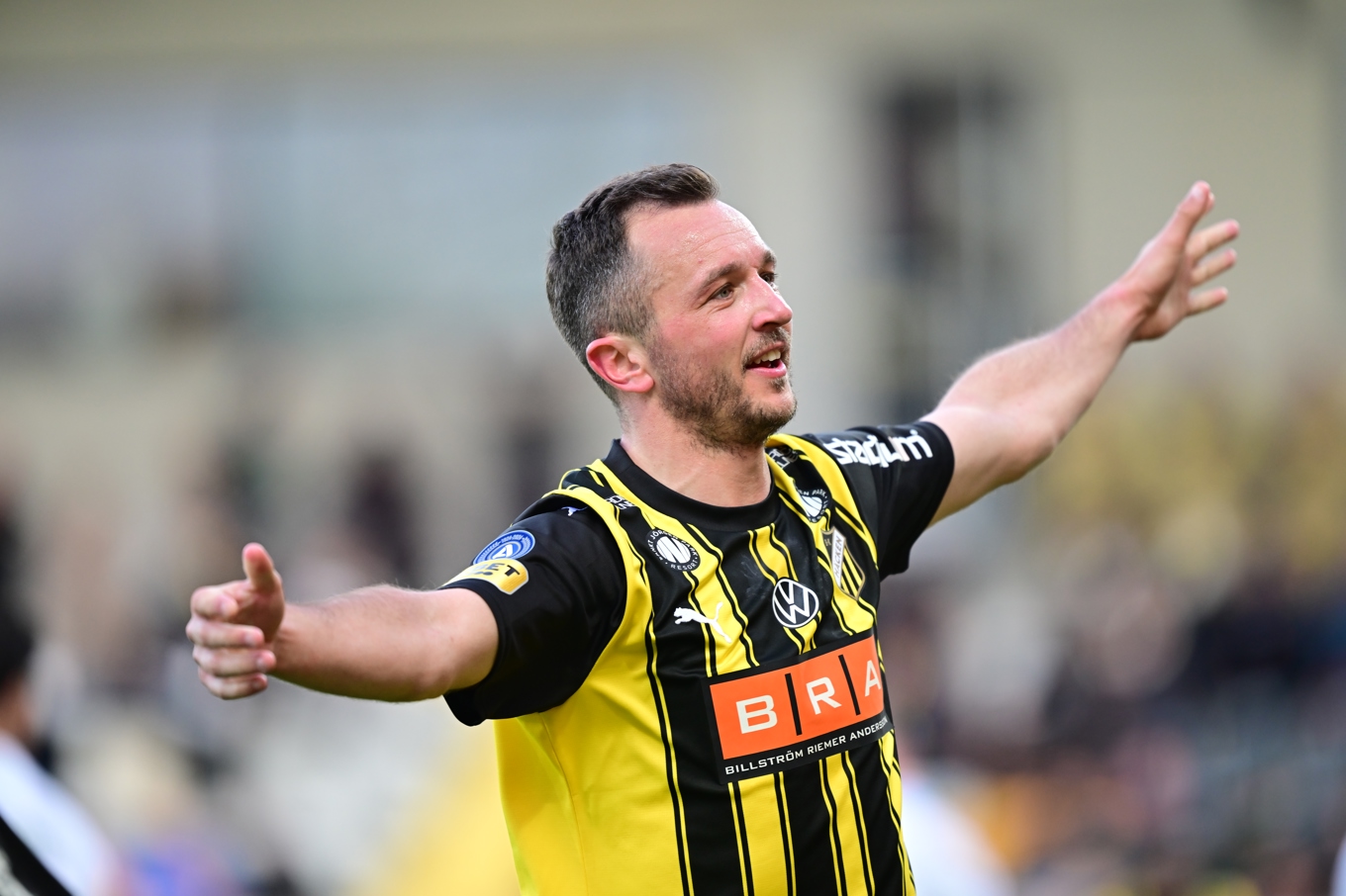 Häckens Even Hovland jublar efter sitt segermål (2–1) hemma mot Hammarby. Foto: Björn Larsson Rosvall/TT