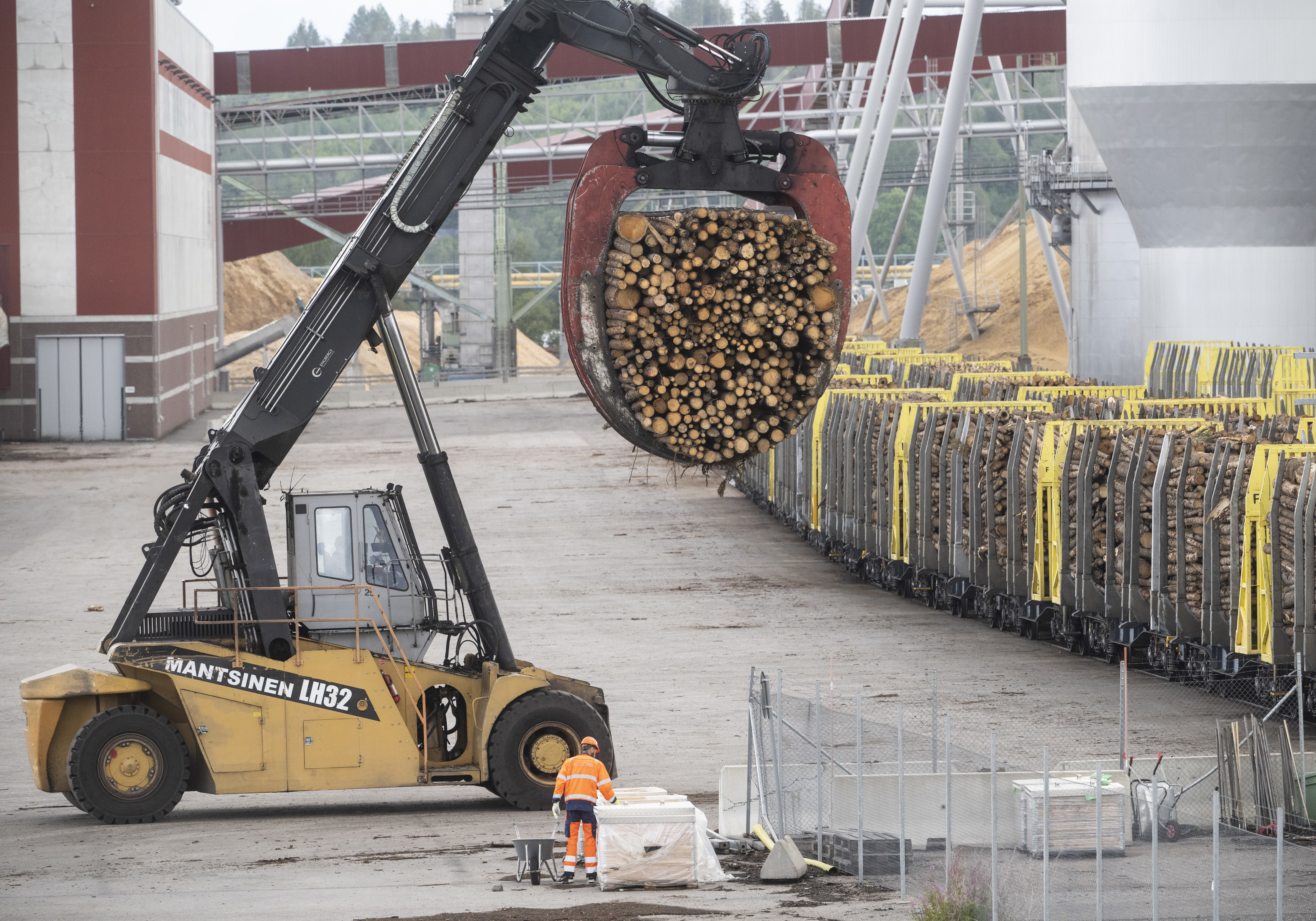 Det ser allt ljusare ut för svensk industri. Arkivbild. Foto: Fredrik Sandberg/TT