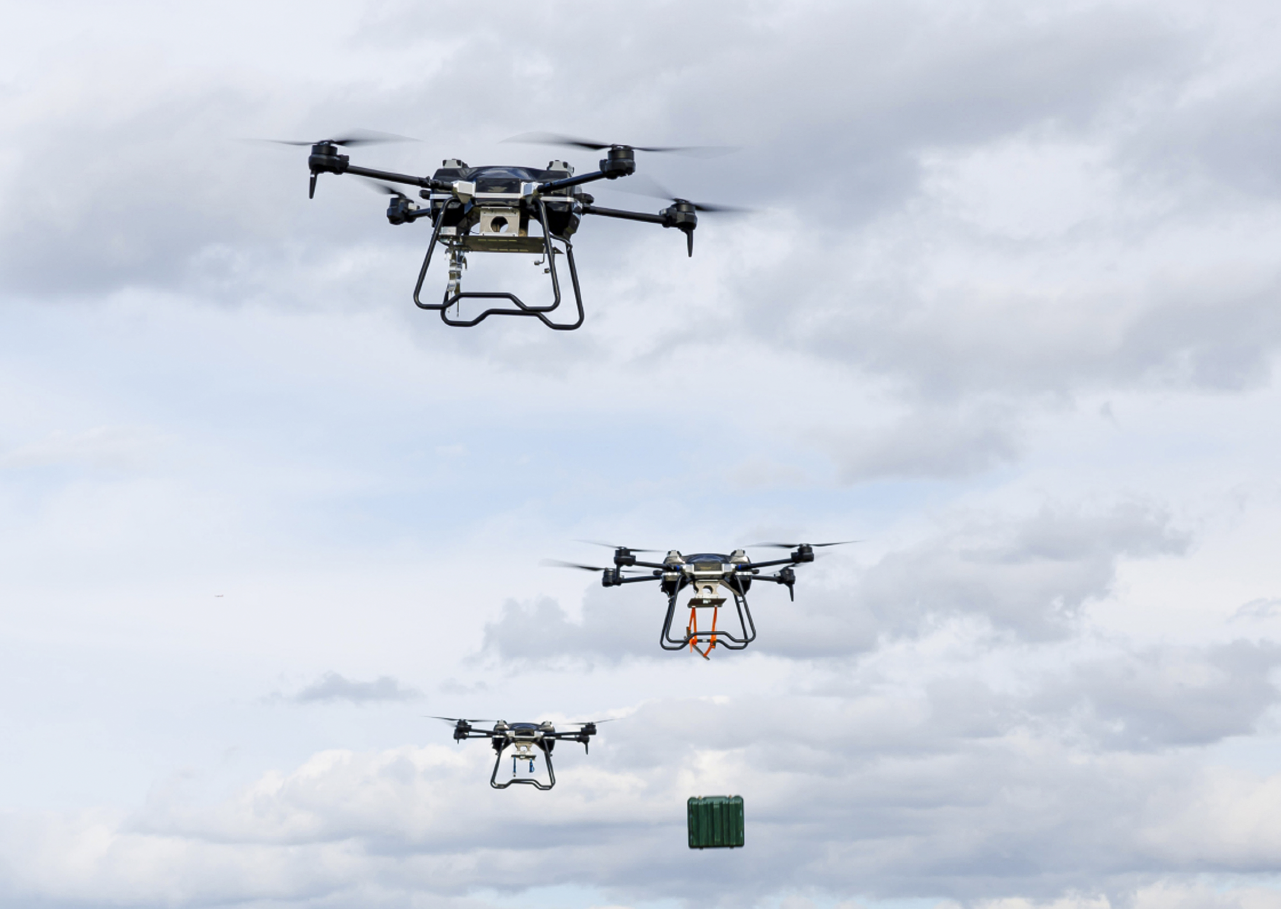 Ryska drönare i en bild från det ryska försvarsdepartementet. Foto: Ryska försvarsdepartementet via AP/TT