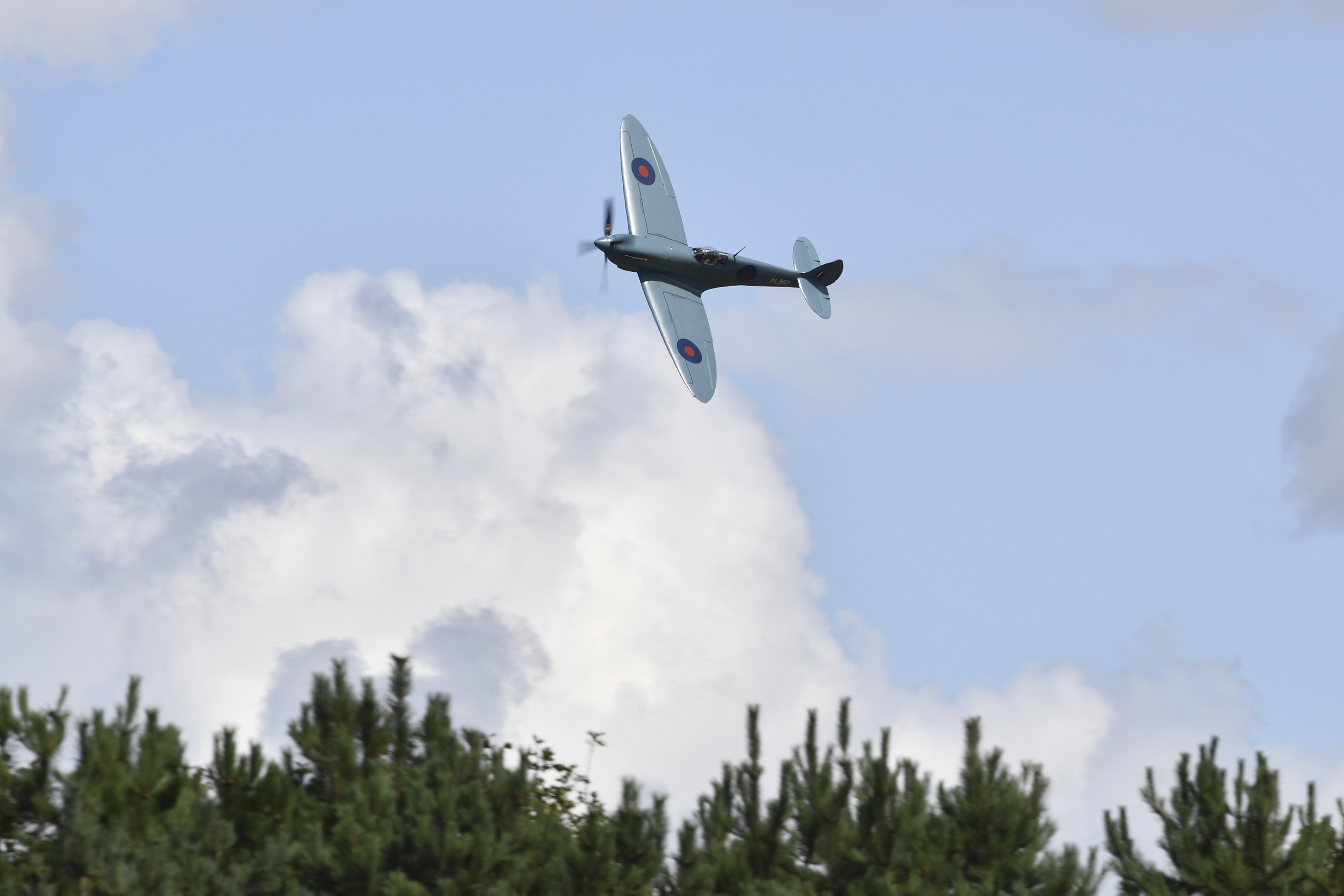 Ett Spitfire-plan under en uppvisning vid Silverstone år 2020. Foto: Ben Stansall/AP/TT