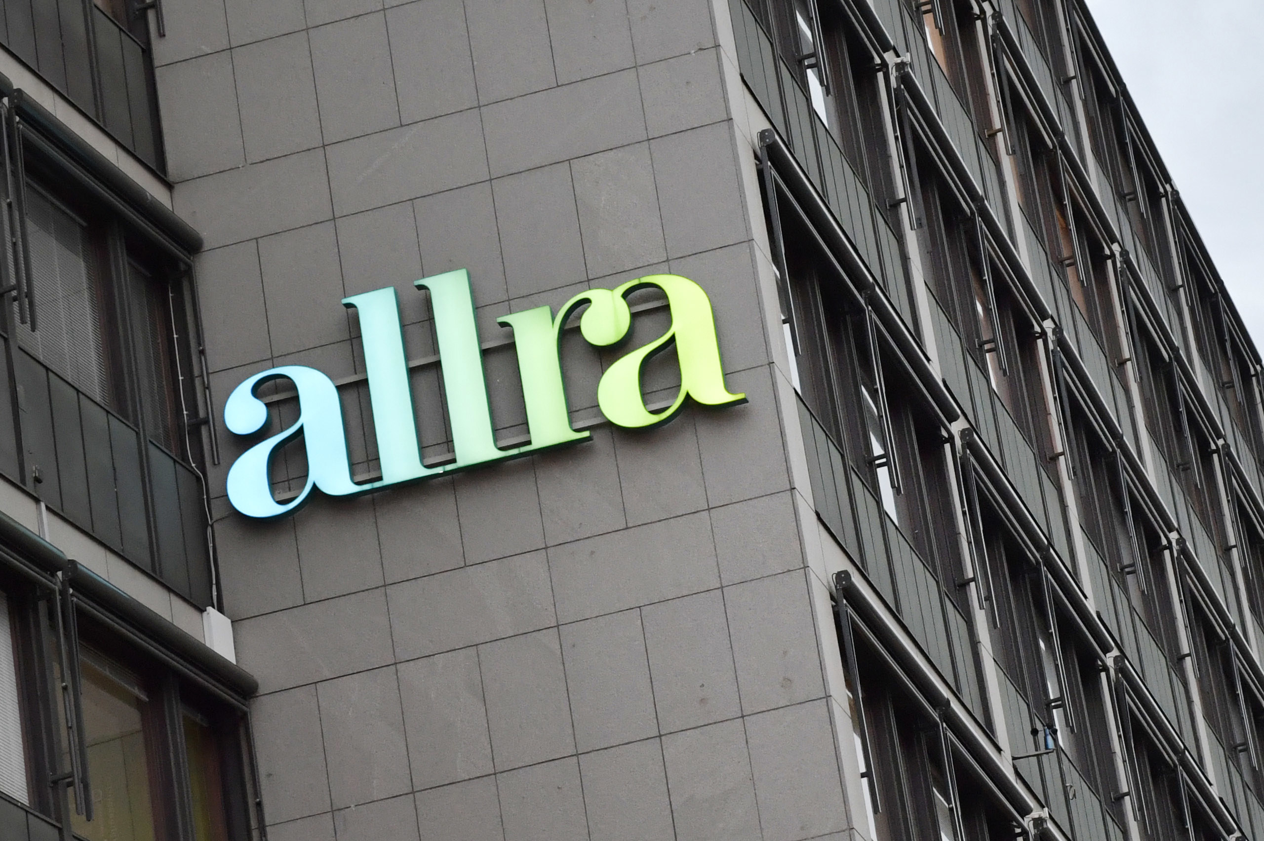 Pensionssparare som förlorat sparade pengar hos Allra kan nu vara på väg att få en viss del tillbaka. Arkivbild. Foto: Jonas Ekströmer/TT