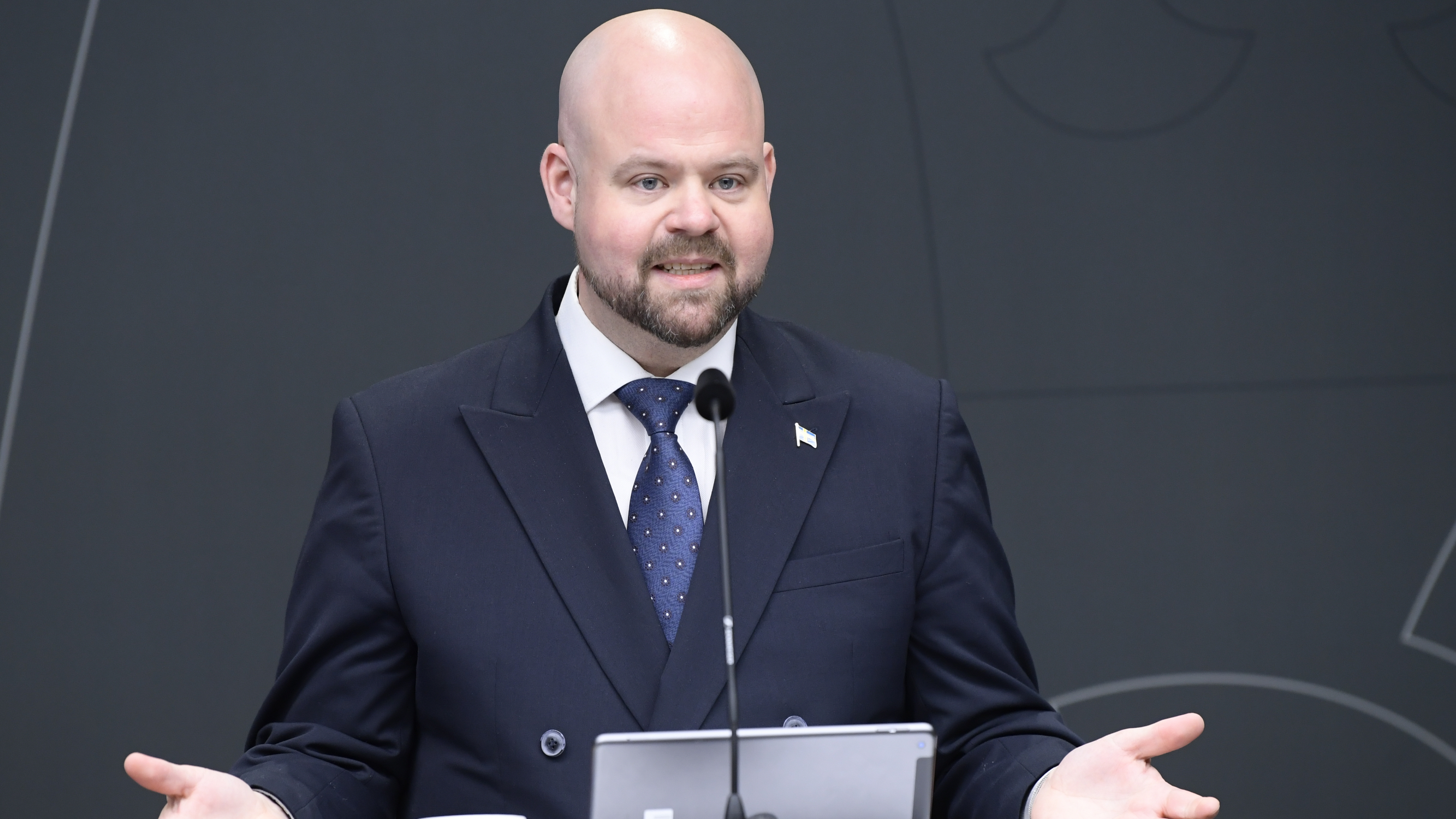 Landsbygdsminister Peter Kullgren (KD) och regeringen vill utreda hur reglerna om artskydd kan lättas upp. Arkivbild. Foto: Samuel Steén/TT