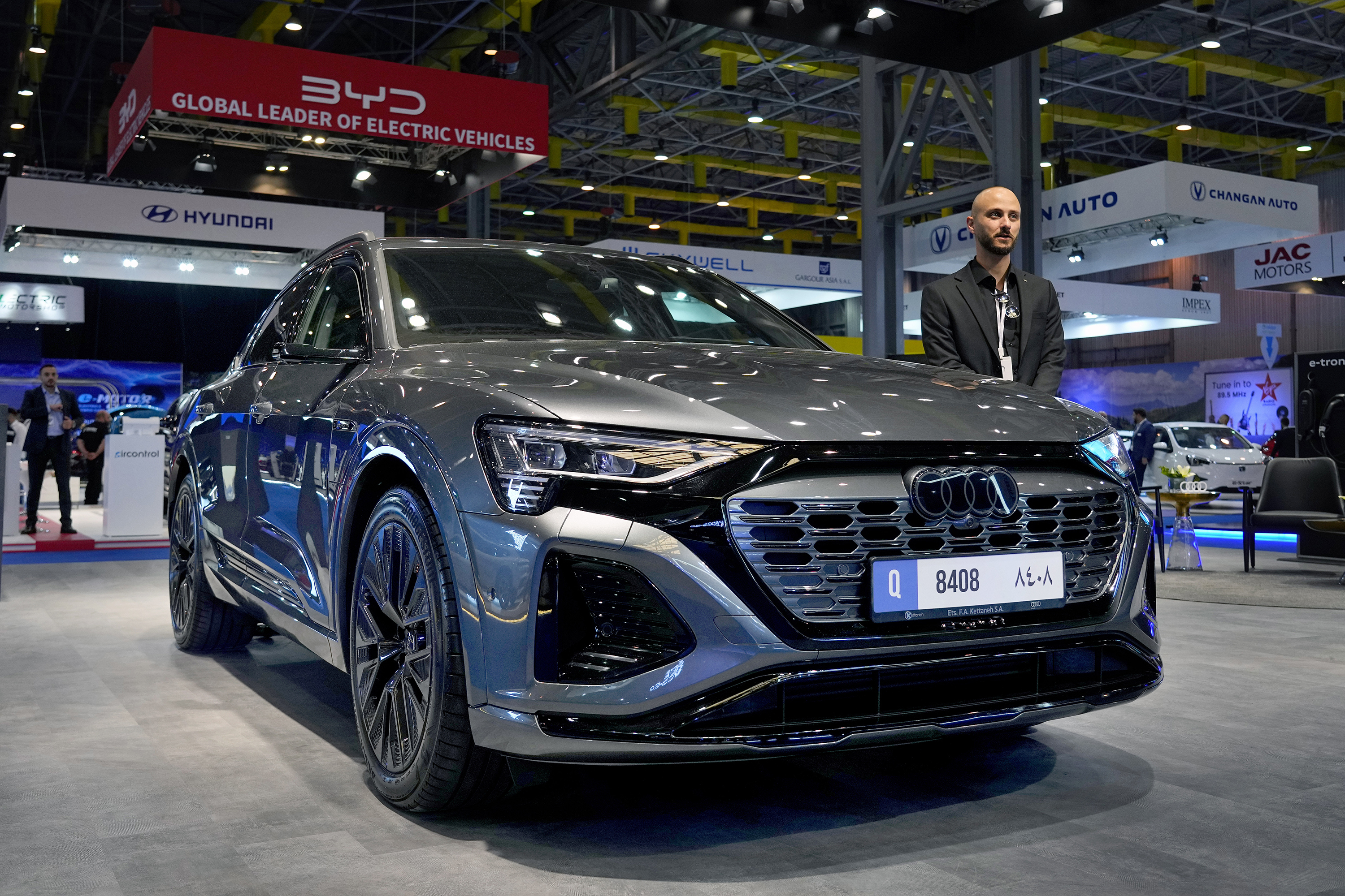 Oväntat svårsåld elbil från Audi – kan sluta med fabriksnedläggning. Arkivbild Foto: Bilal Hussein AP/TT