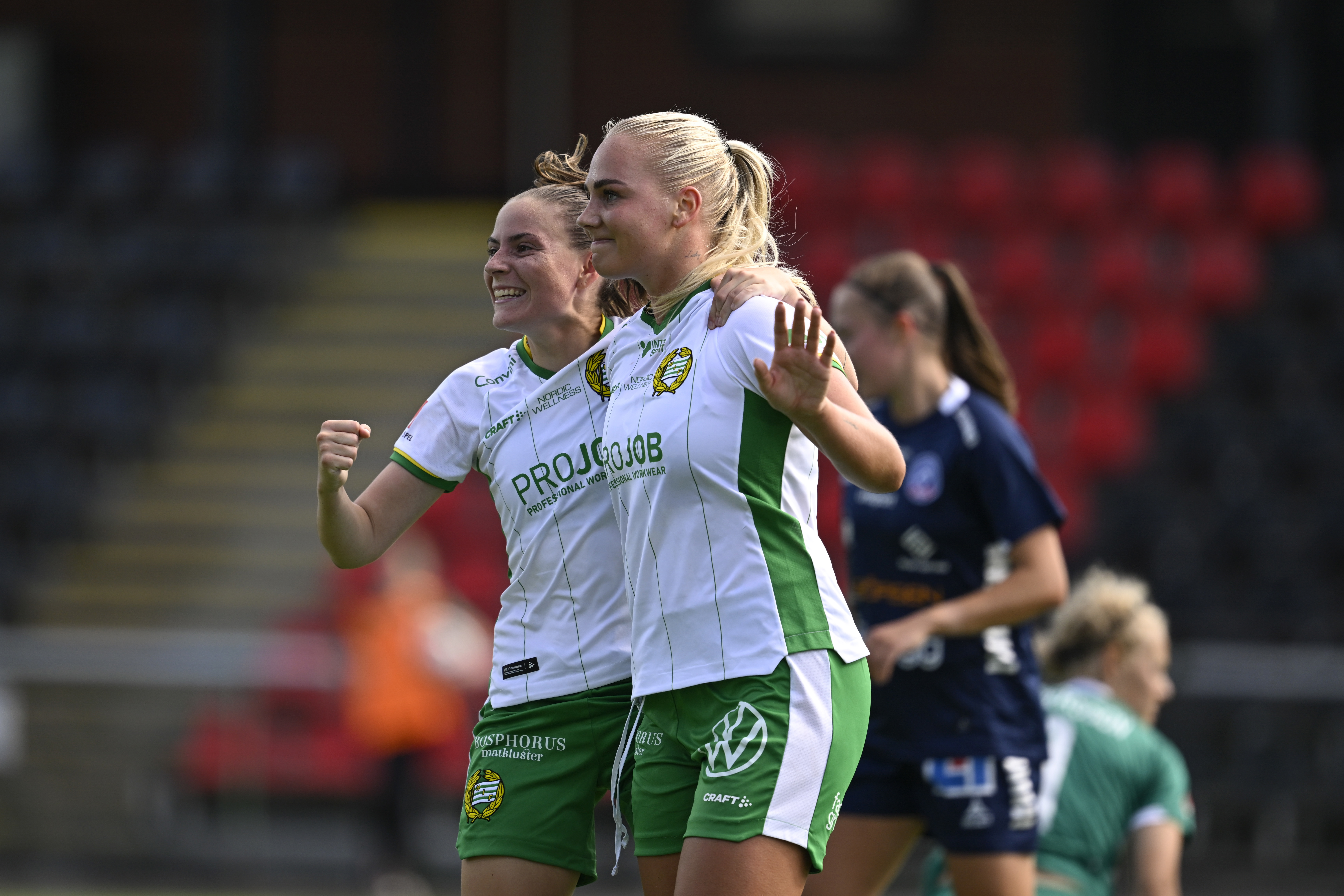 Hammarbys nyförvärv Cathinka Tandberg höll igen med måljublet och nöjde sig med ett lätt leende när hon satte 3–0-målet mot sin forna klubb Linköping. Foto: Pontus Lundahl/TT
