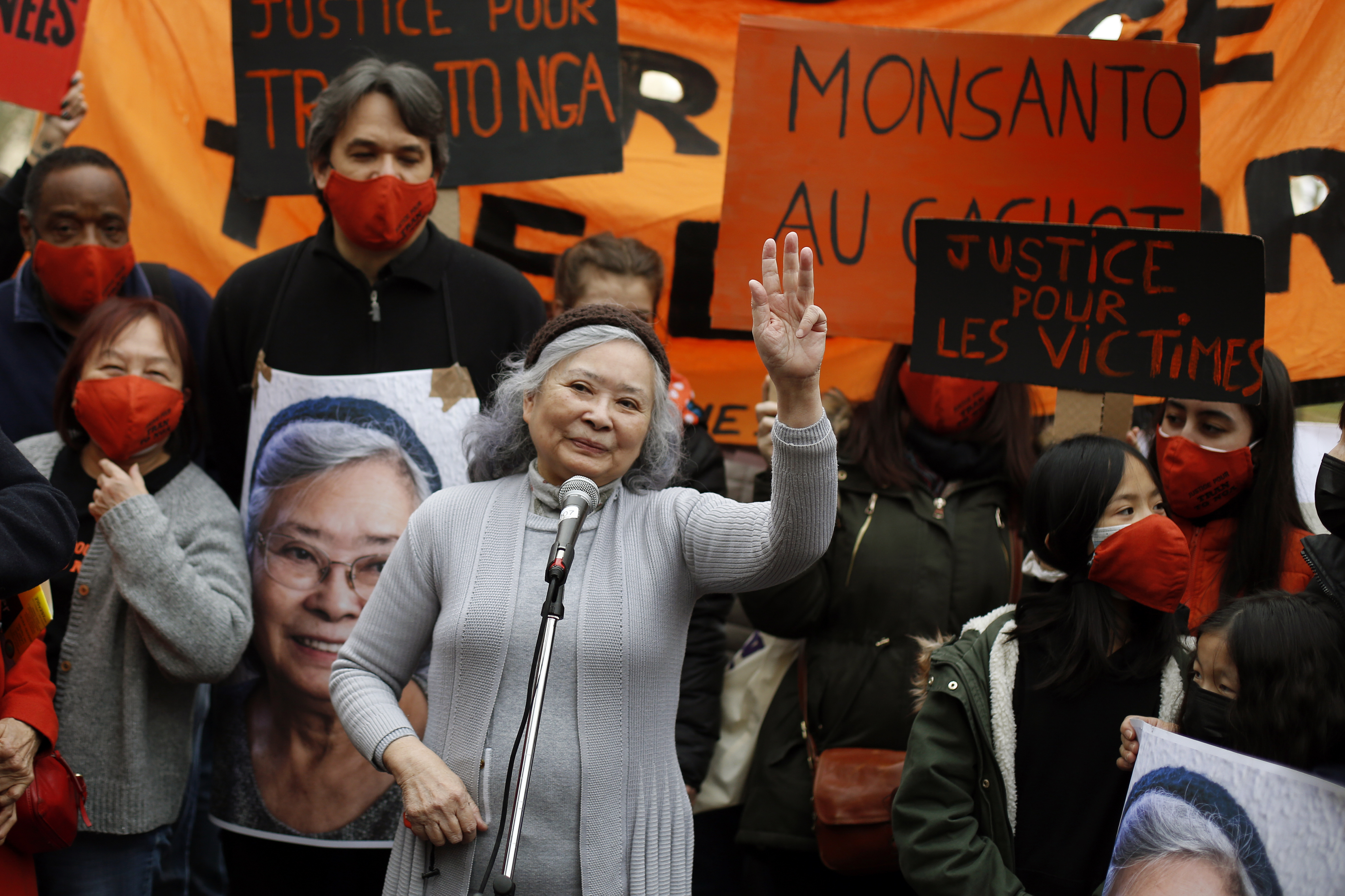Tran To Nga under ett möte i Paris för människor som skadats av Agent Orange. Arkivbild. Foto: Thibault Camus/AP/TT