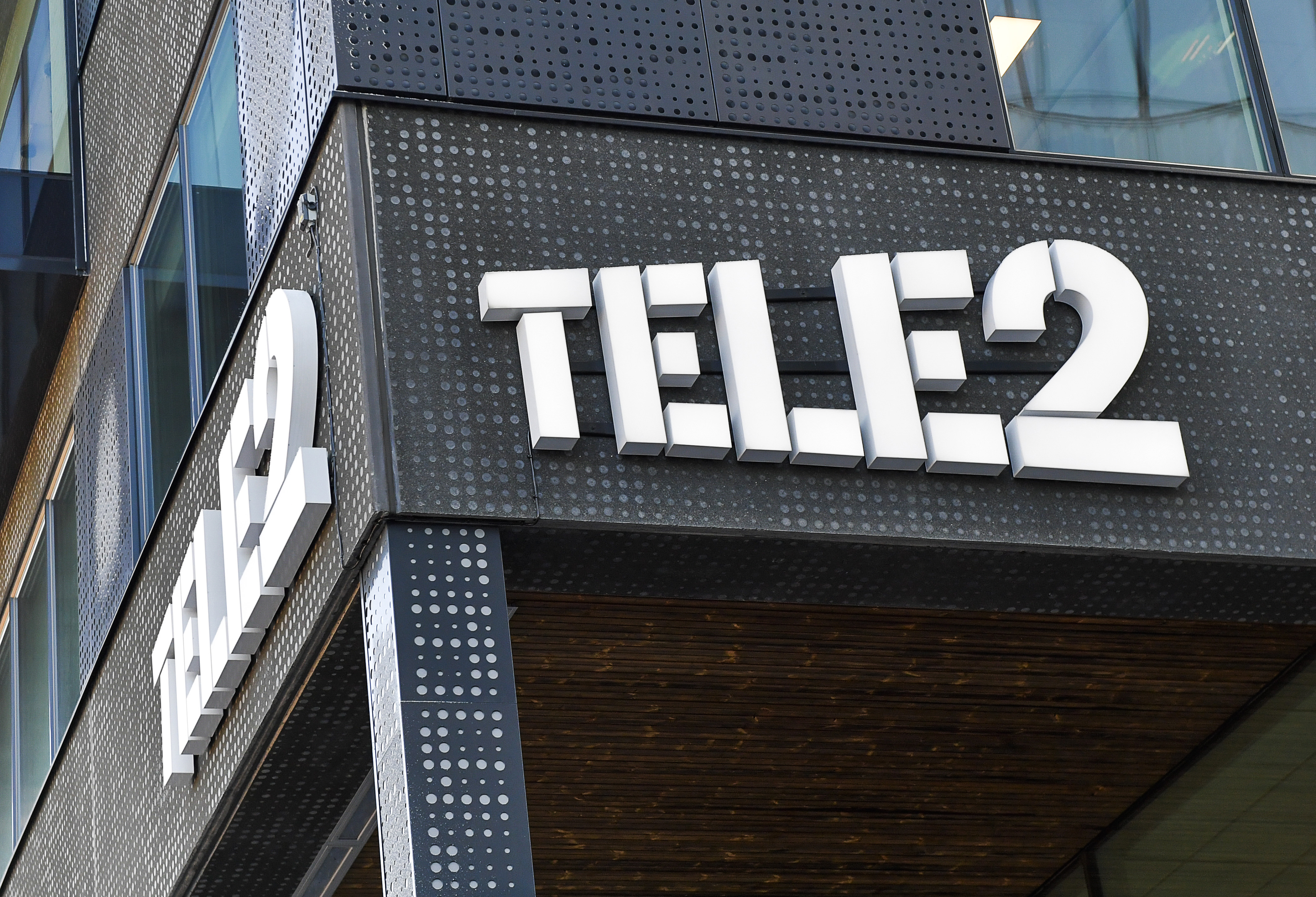 Tele2 pausar samarbetet med ett kritiserat teletjänstföretag. Arkivbild. Foto: Jonas Ekströmer/TT