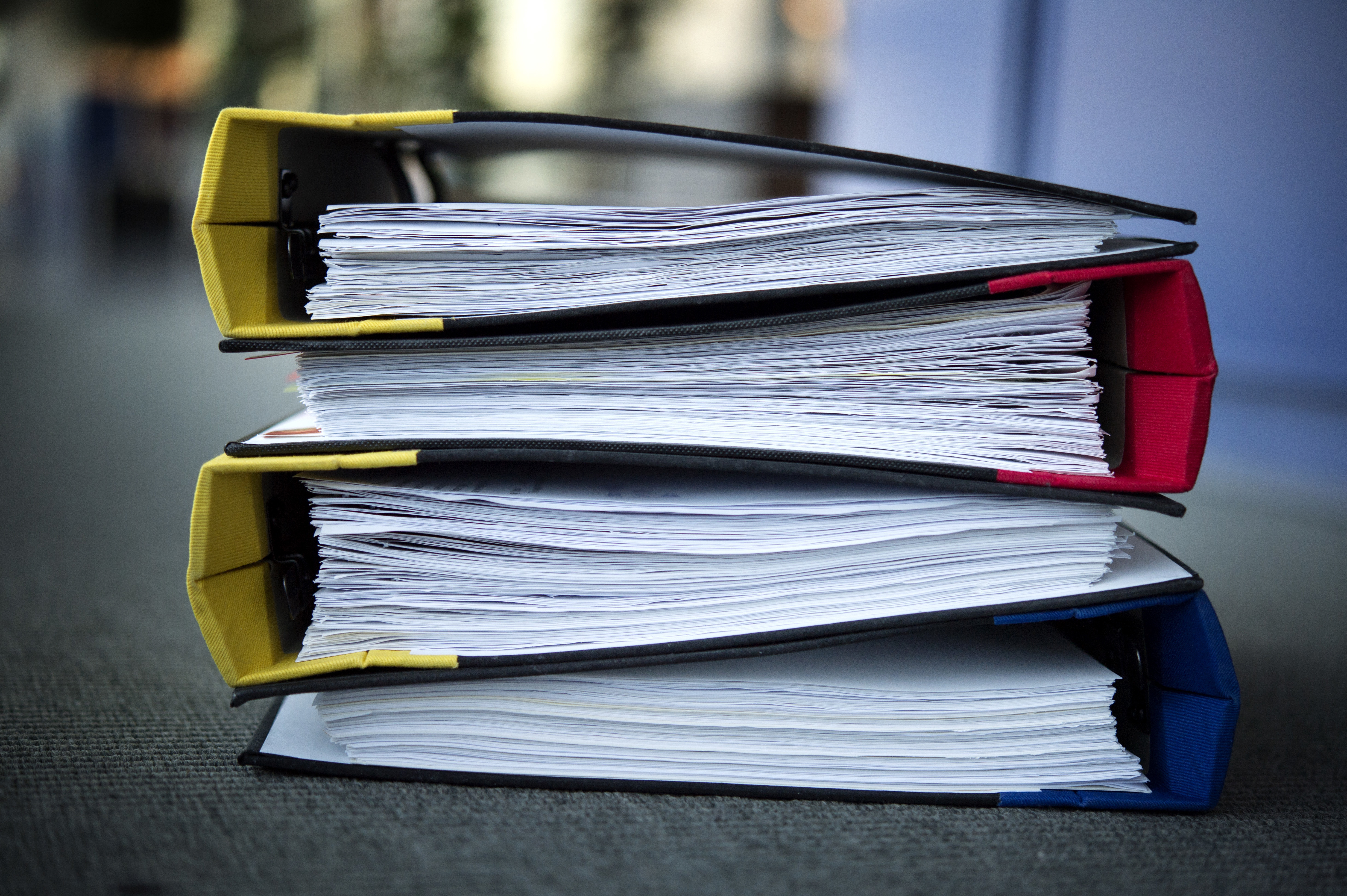 Politiker i Lunds kommun reagerar på avslöjandet att en medarbetare på lönekontoret förvarat pärmar med känslig information i sitt hem. Arkivbild. Foto: Jessica Gow/TT