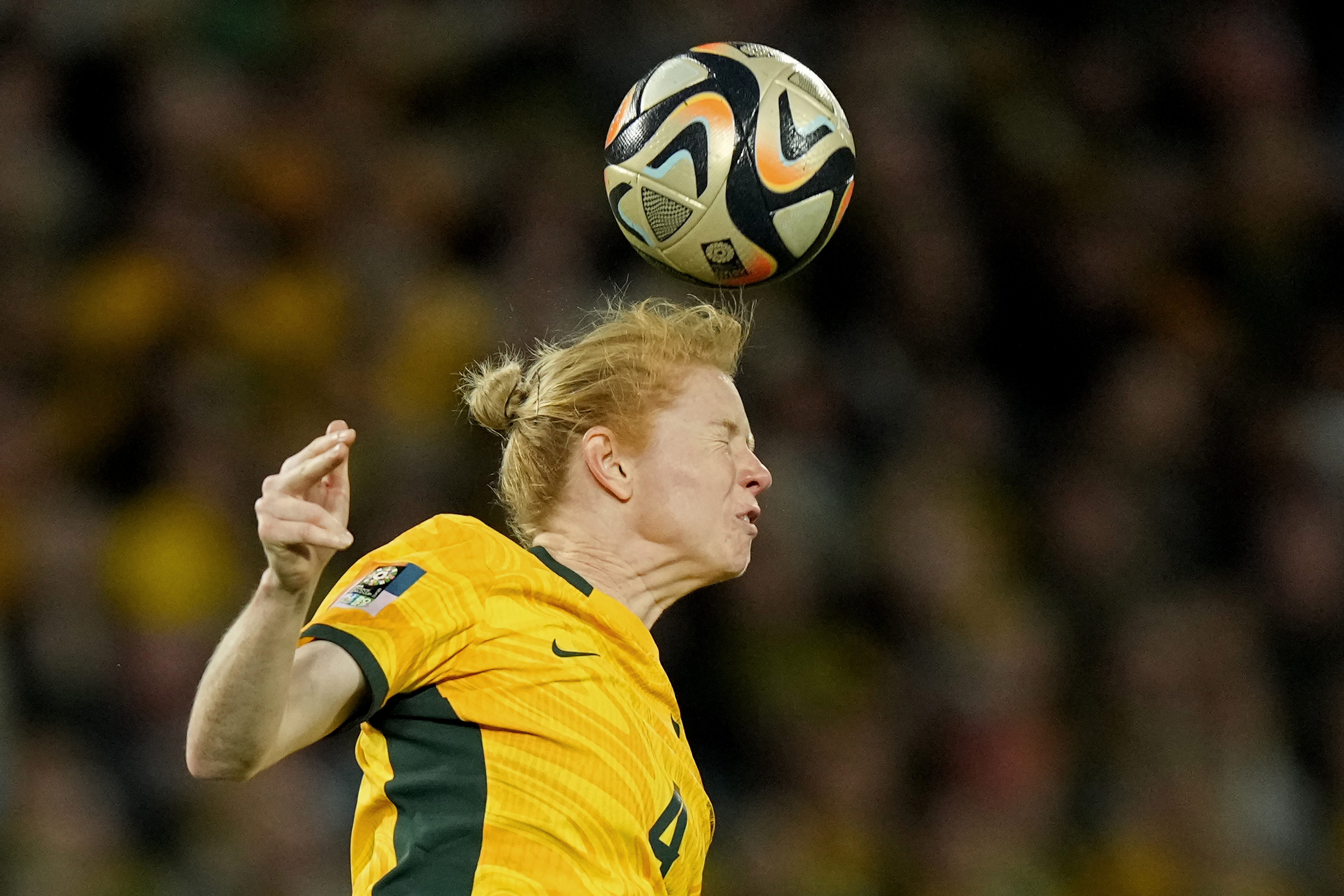 Clare Polkinghorne, här i den australiska landslagströjan, använde skallen för att fixa tre poäng till Kristianstad i derbyt mot Vittsjö. Arkivbild. Foto: Rick Rycroft/AP/TT