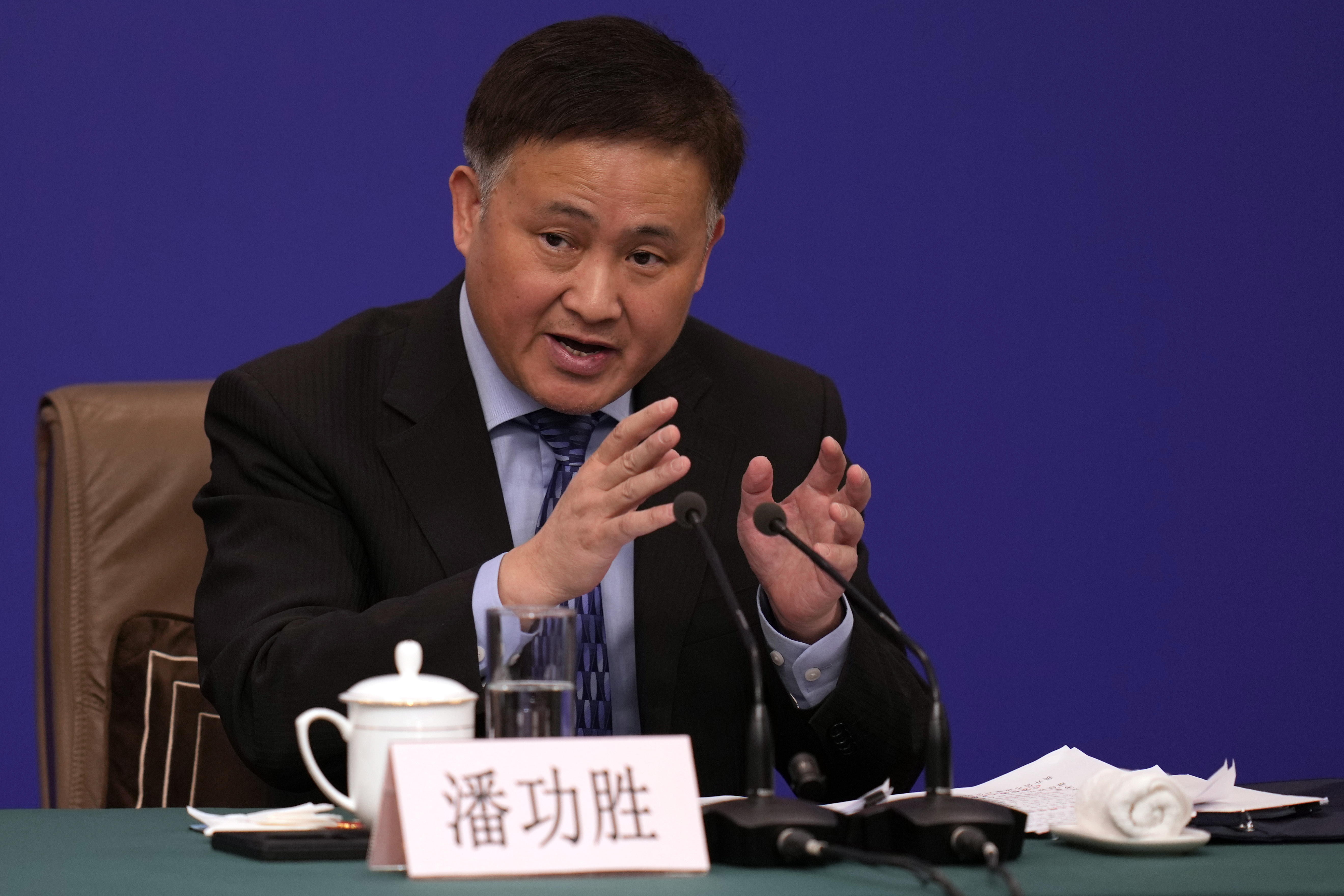 Centralbankschefen Pan Gongsheng. Arkivbild. Foto: Ng Han Guan/AP/TT