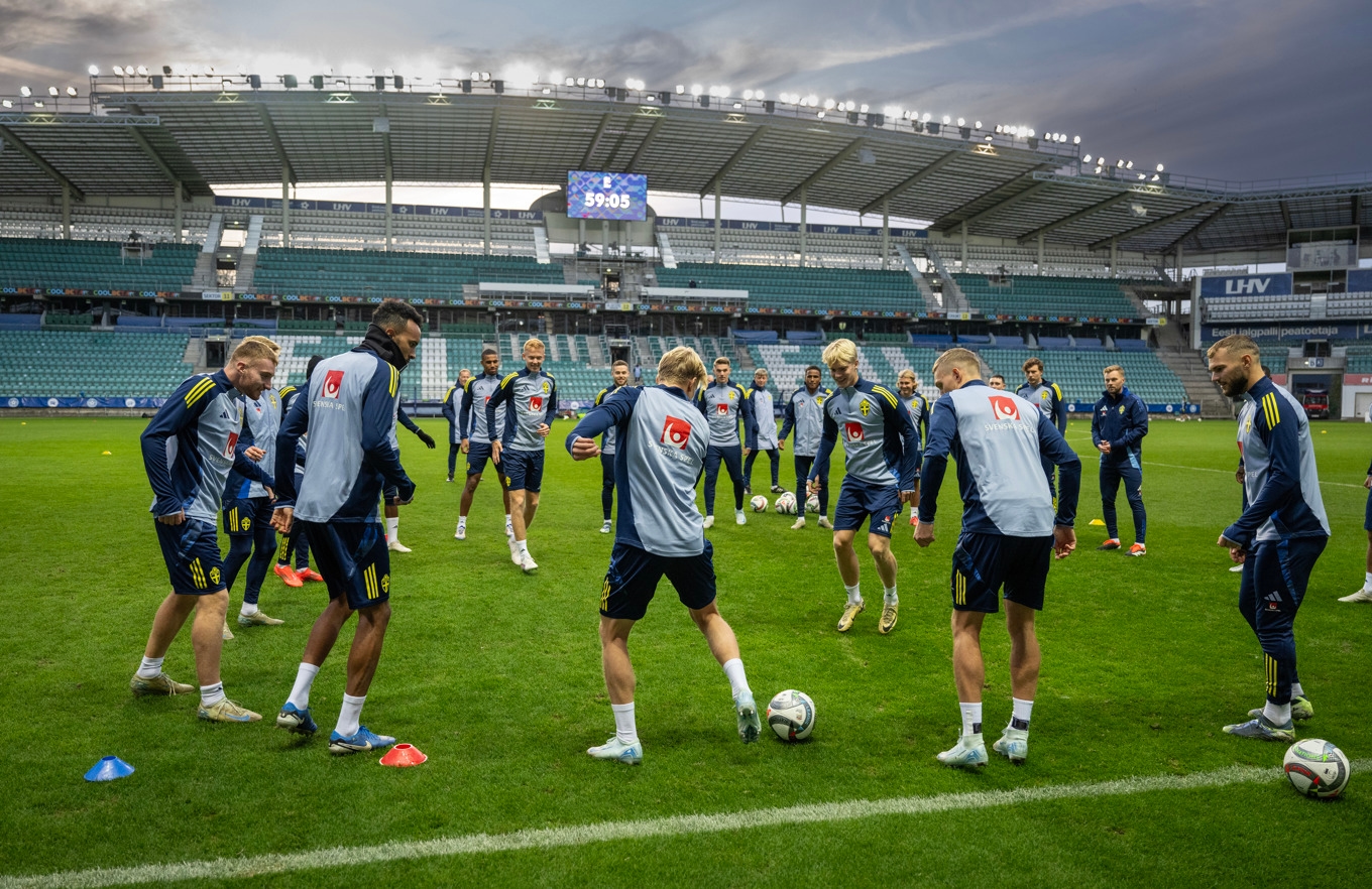 Fotbollslandslaget möter Estland i Tallinn i Nations League i kväll. Foto: Jonas Ekströmer/ TT