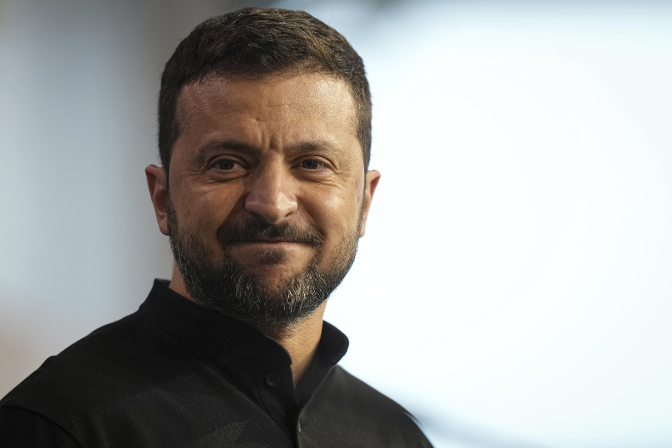 Ukrainas president Volodymyr Zelenskyj väntas till Bryssel i veckan. Arkivbild. Foto: Laurent Cipriani/AP/TT