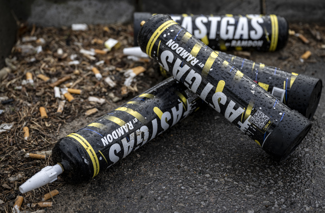 Lustgasflaskor – ett växande problem i avfallshanteringen. Arkivbild. Foto: Johan Nilsson/TT