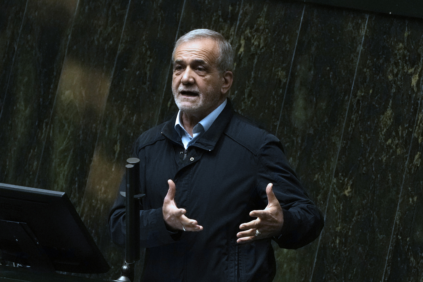 Irans president Masoud Pezeshkian. Foto: Vahid Salemi/AP/TT