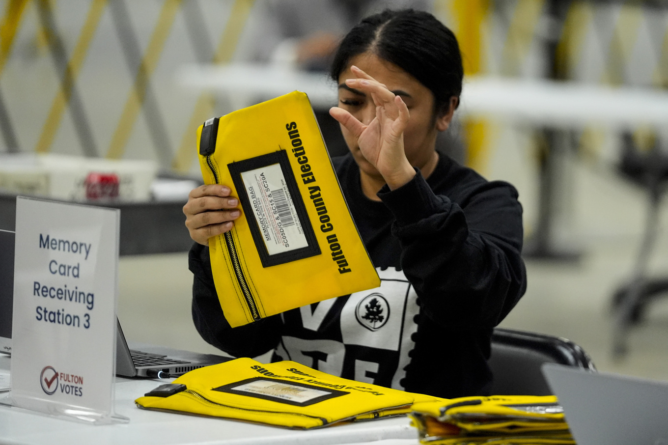 Rösträkningen pågar ännu i den viktiga delstaten Georgia. Foto: John Bazemore/AP/TT