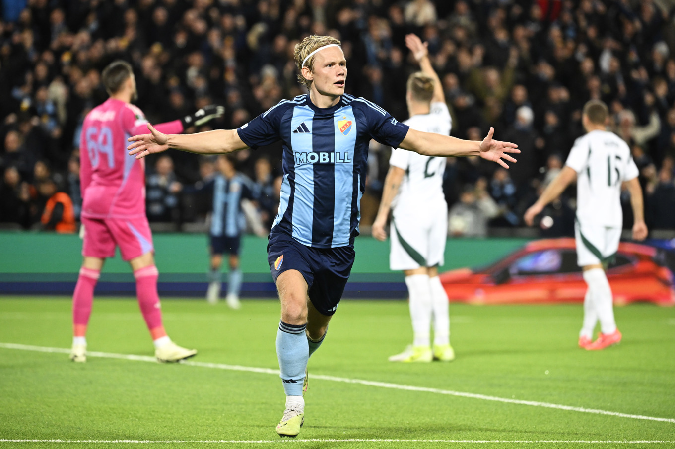 Tobias Gulliksen gjorde Djurgårdens segermål i bortamötet med The New Saint. Foto: Jessica Gow/TT