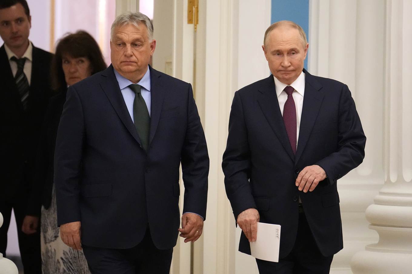 Ungerns premiärminister Viktor Orbán och Rysslands president Vladimir Putin vid ett möte i somras. Foto: Alexander Zemlianitjenko/AP/TT