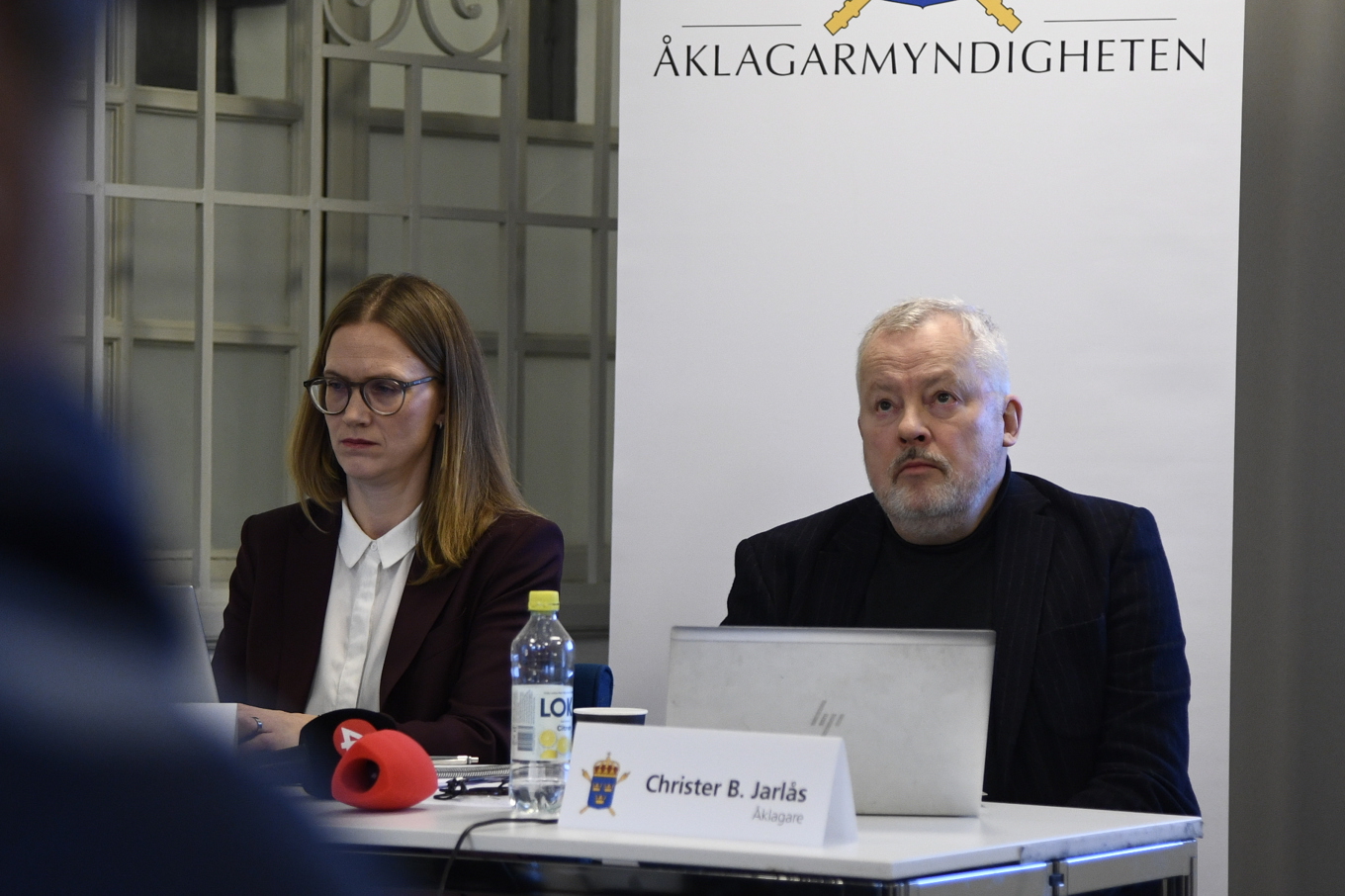 Åklagarna Frida Molander och Christer B Jarlås under en pressträff om Jetline-olyckan. Foto: Lars Schröder/TT