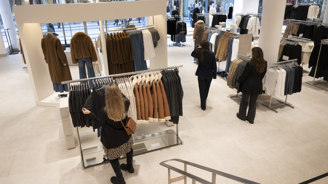 En av årets största försäljningsperioder Black Week, gav inte samma skjuts till handeln som den brukar, enligt Svensk Handel. Arkivbild. Foto: Fredrik Sandberg/TT