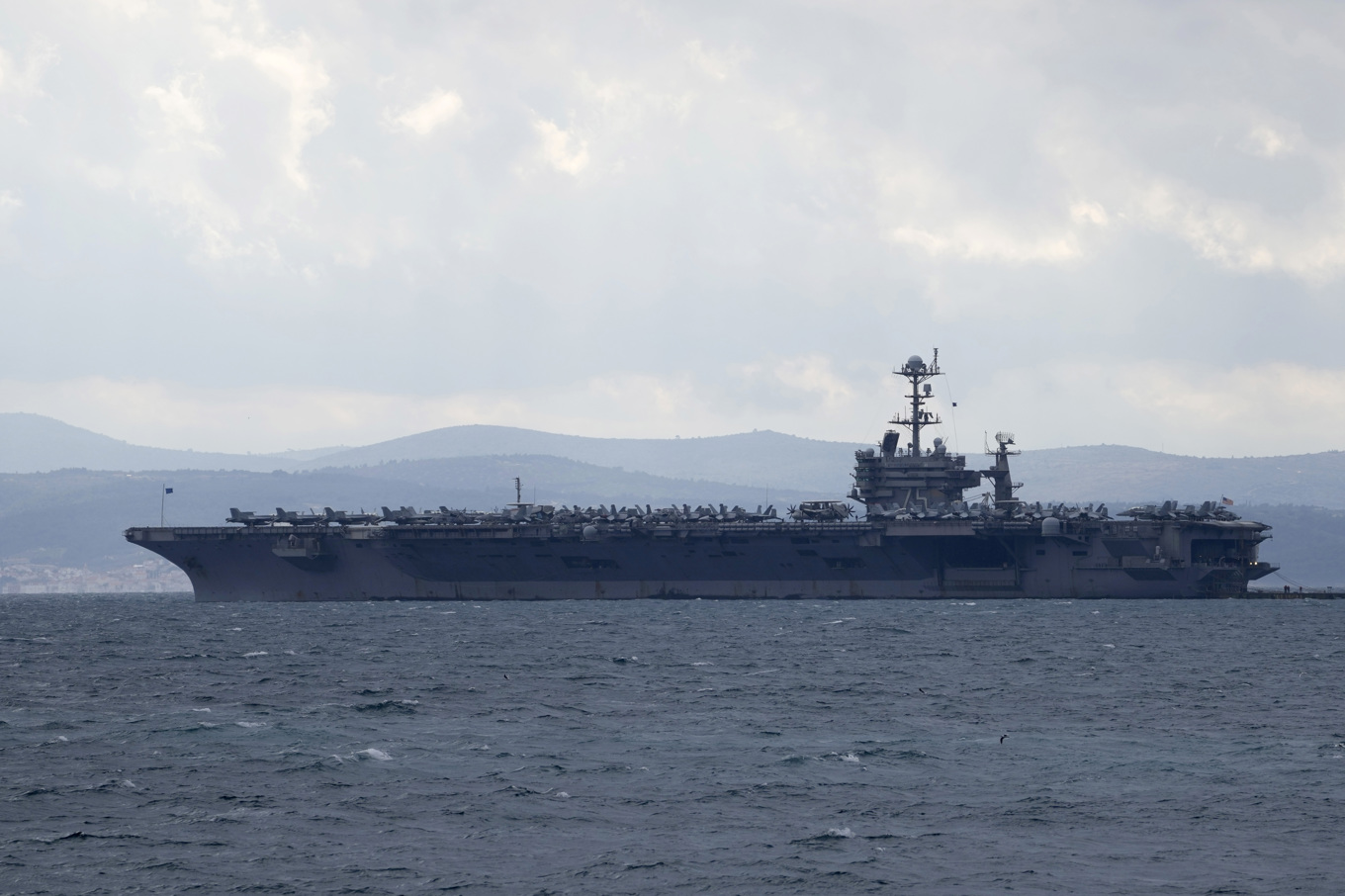 Amerikanska hangarfartyget USS Harry S Truman. Arkivbild. Foto: Darko Bandic/AP/TT