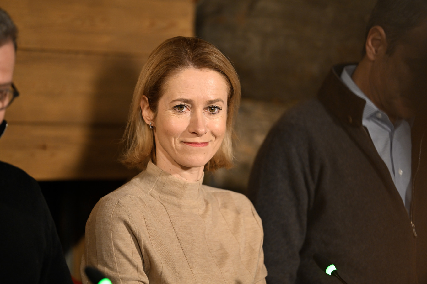 EU:s utrikeschef Kaja Kallas på en pressträff under ett EU-toppmöte i norra Finland i december. Foto: Oscar Olsson/TT