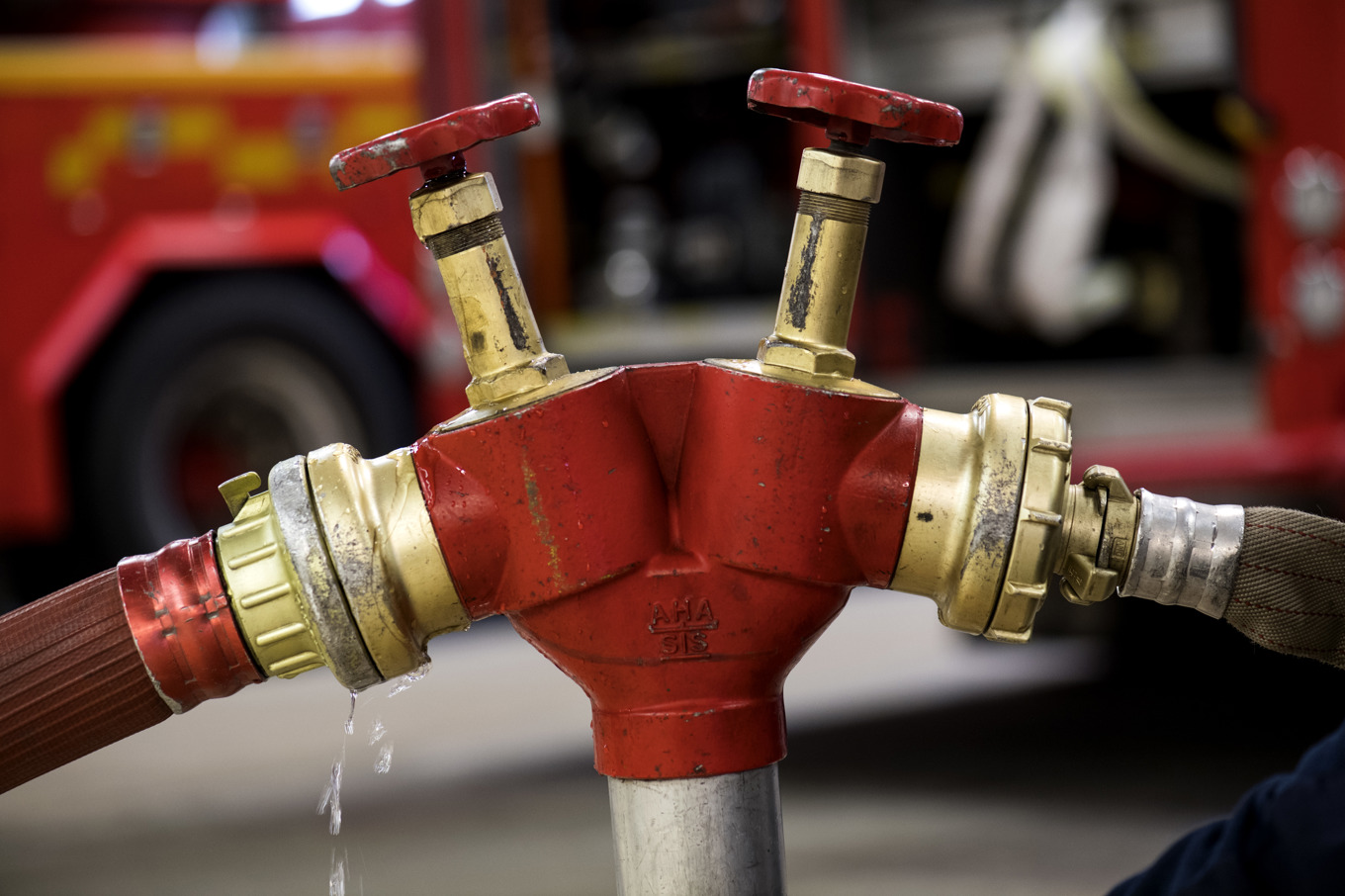 Rökpelaren steg upp nära Stockholmst stadsbibliotek. Arkivbild. Foto: Pontus Lundahl/TT
