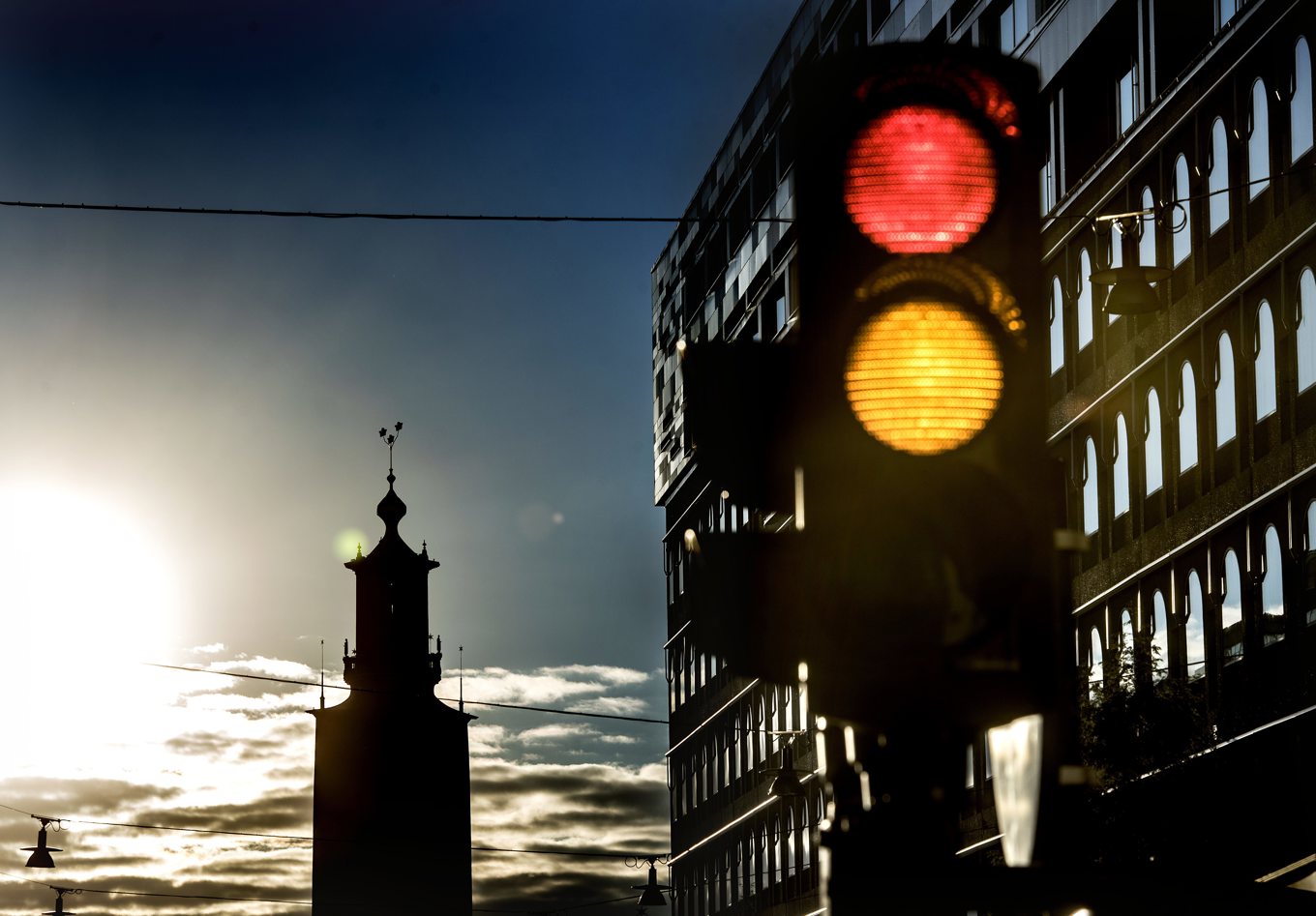 Håll koll på vad som gäller när det slår om. Arkivbild. Foto: Tomas Oneborg/SvD/TT